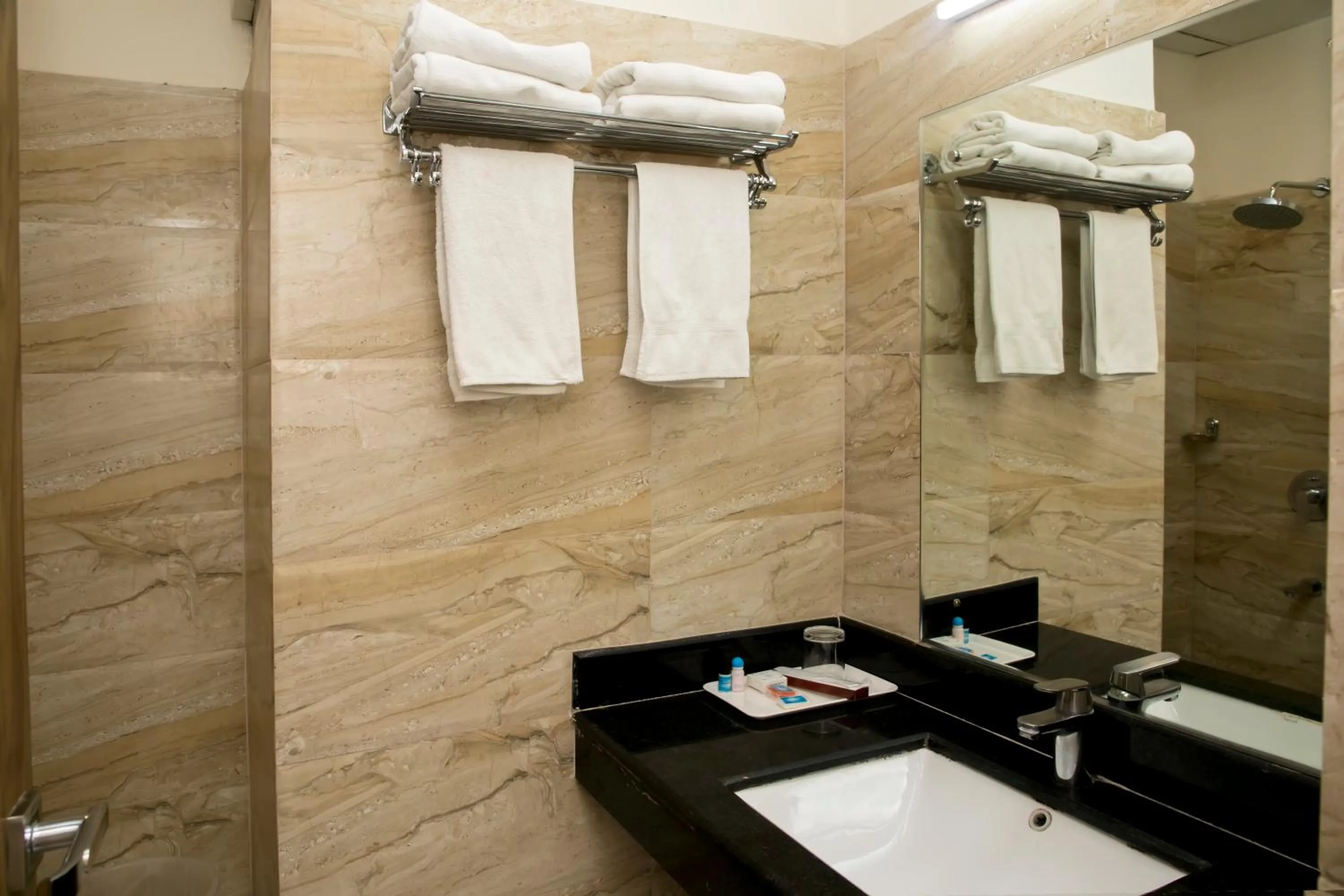 Bathroom in Hotel Ganges Grand - 600m from Kashi Vishwanath Temple