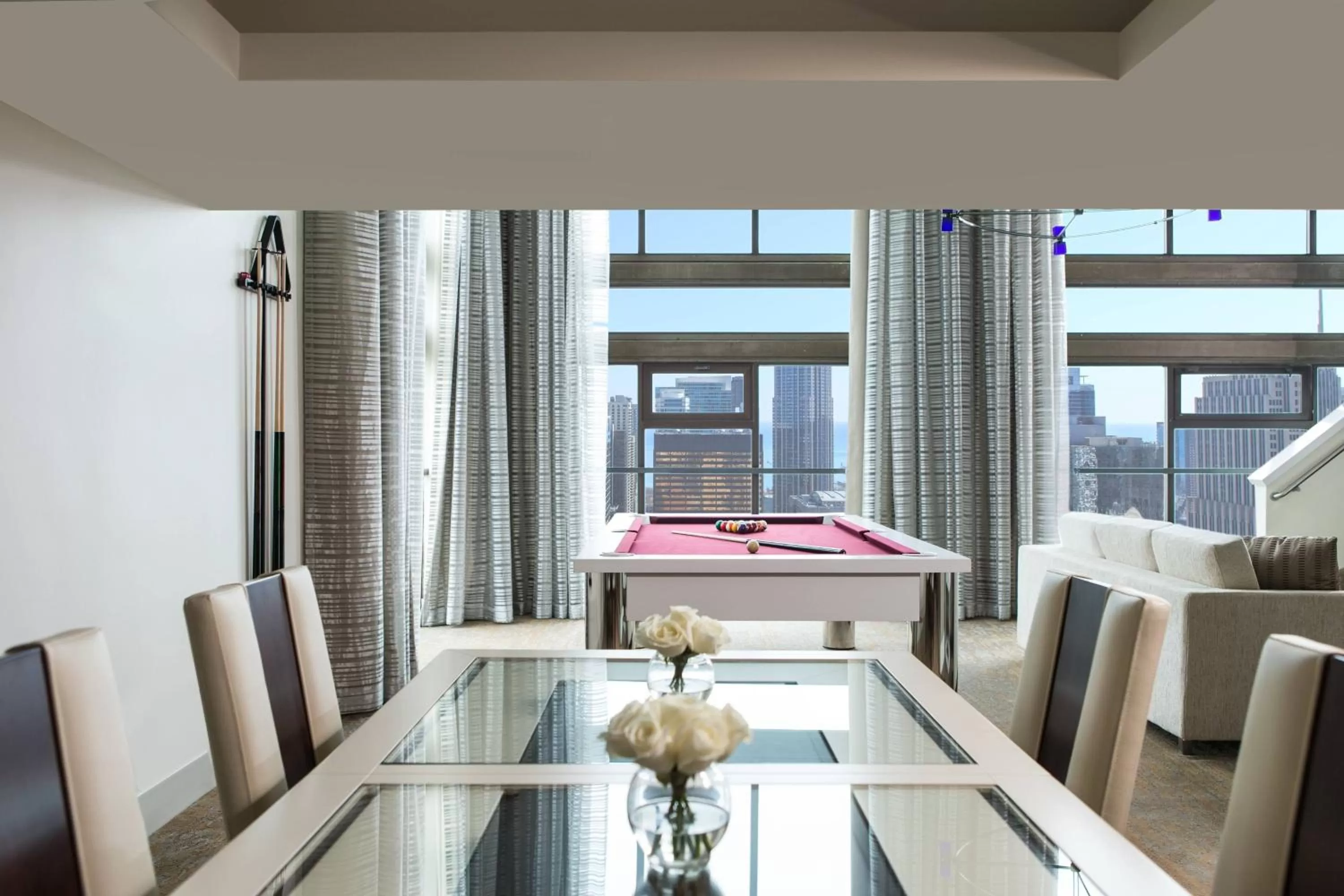 Photo of the whole room in Chicago Marriott Downtown Magnificent Mile