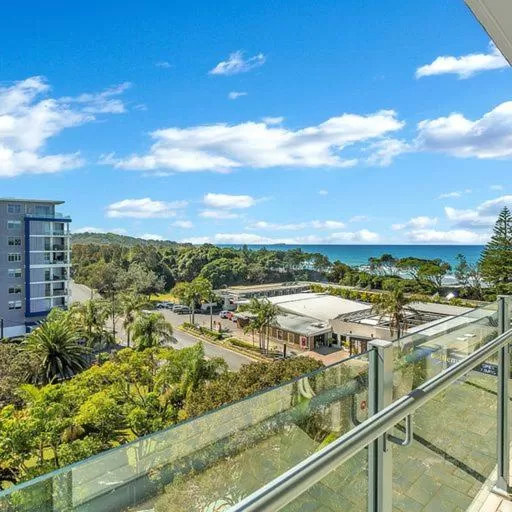 Tradewinds Apartments