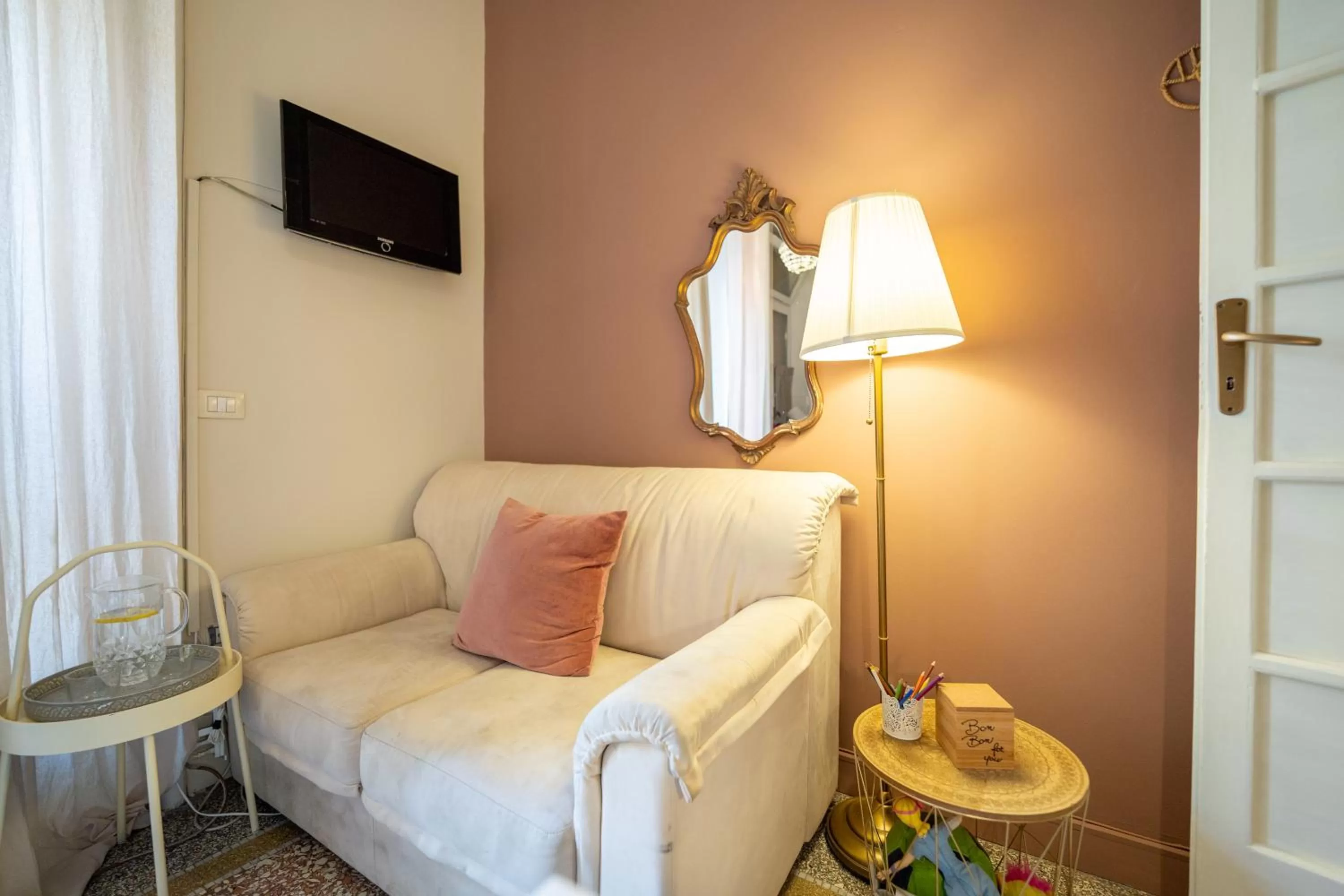 Lobby or reception, Bed in Joy's Bnb Ortigia