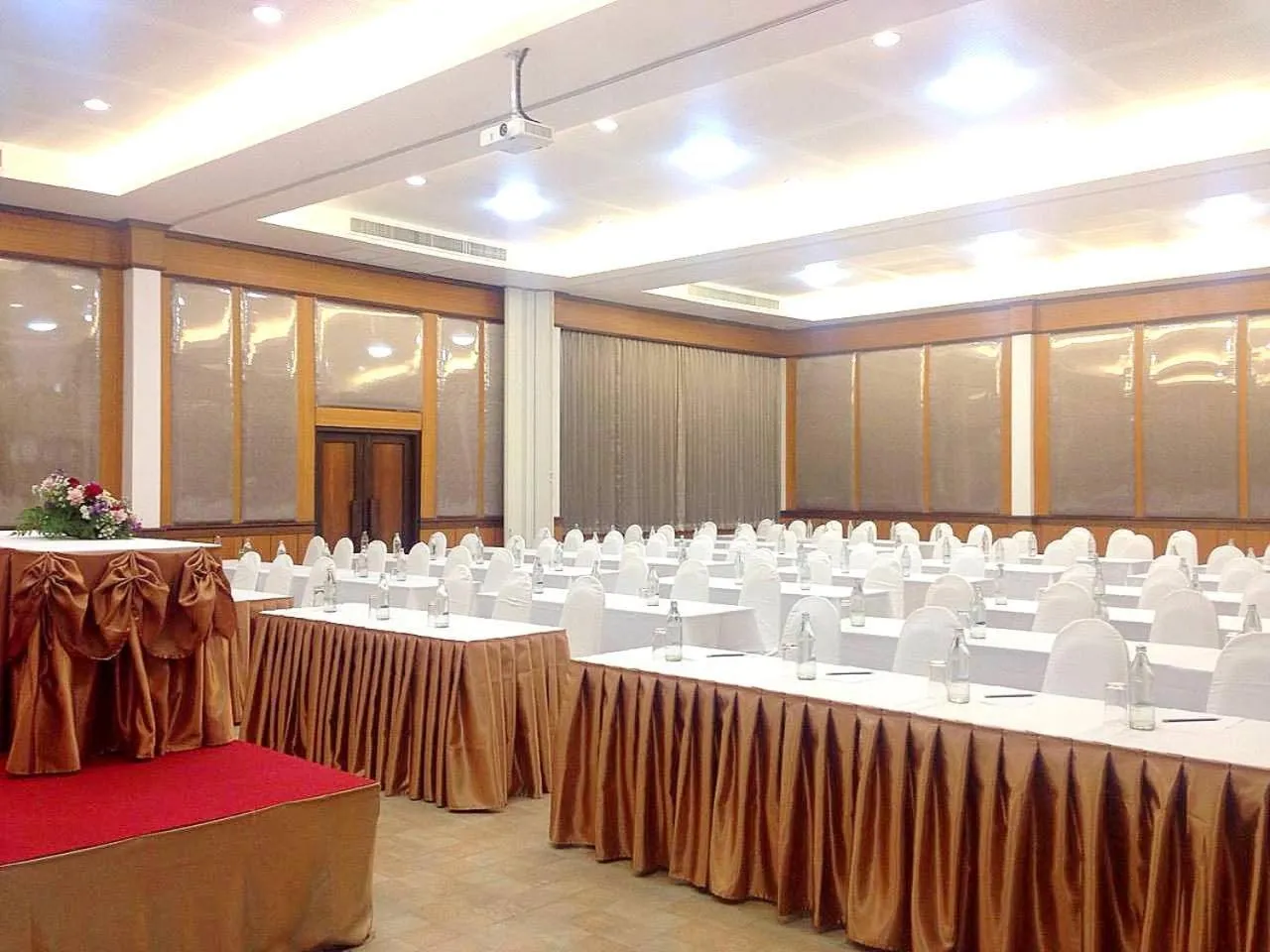 Banquet/Function facilities in Kireethara Boutique Resort