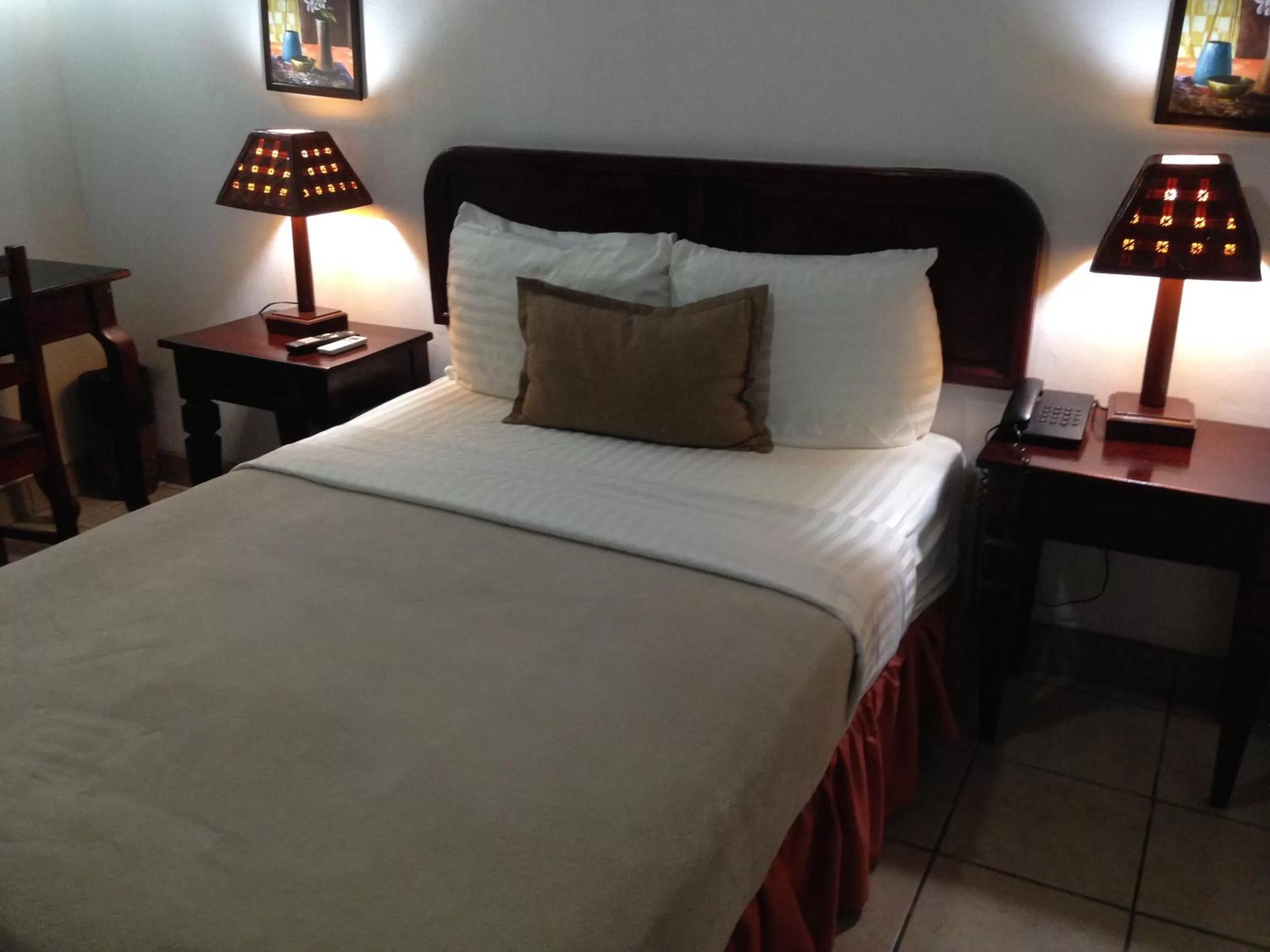 Bedroom, Bed in Hotel Mozonte