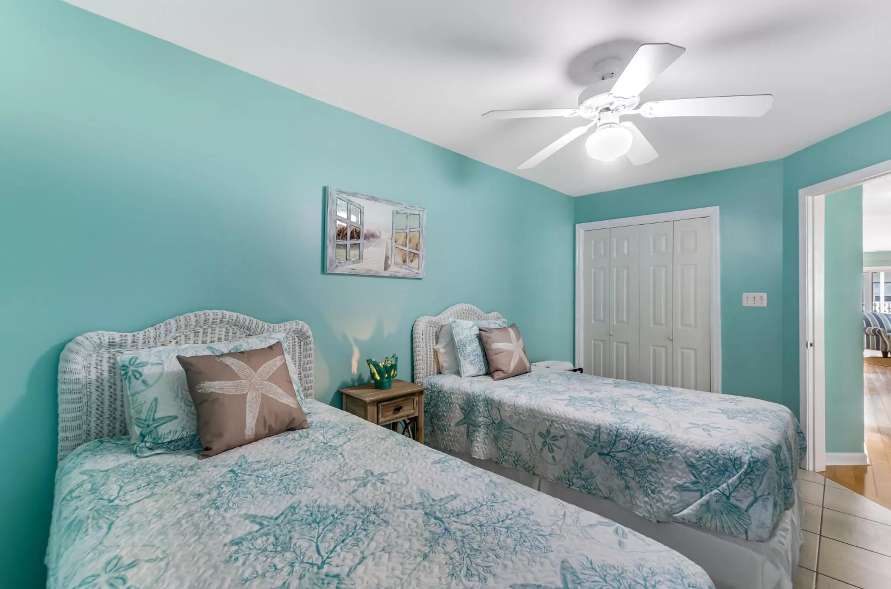 Bed in South Beach Views