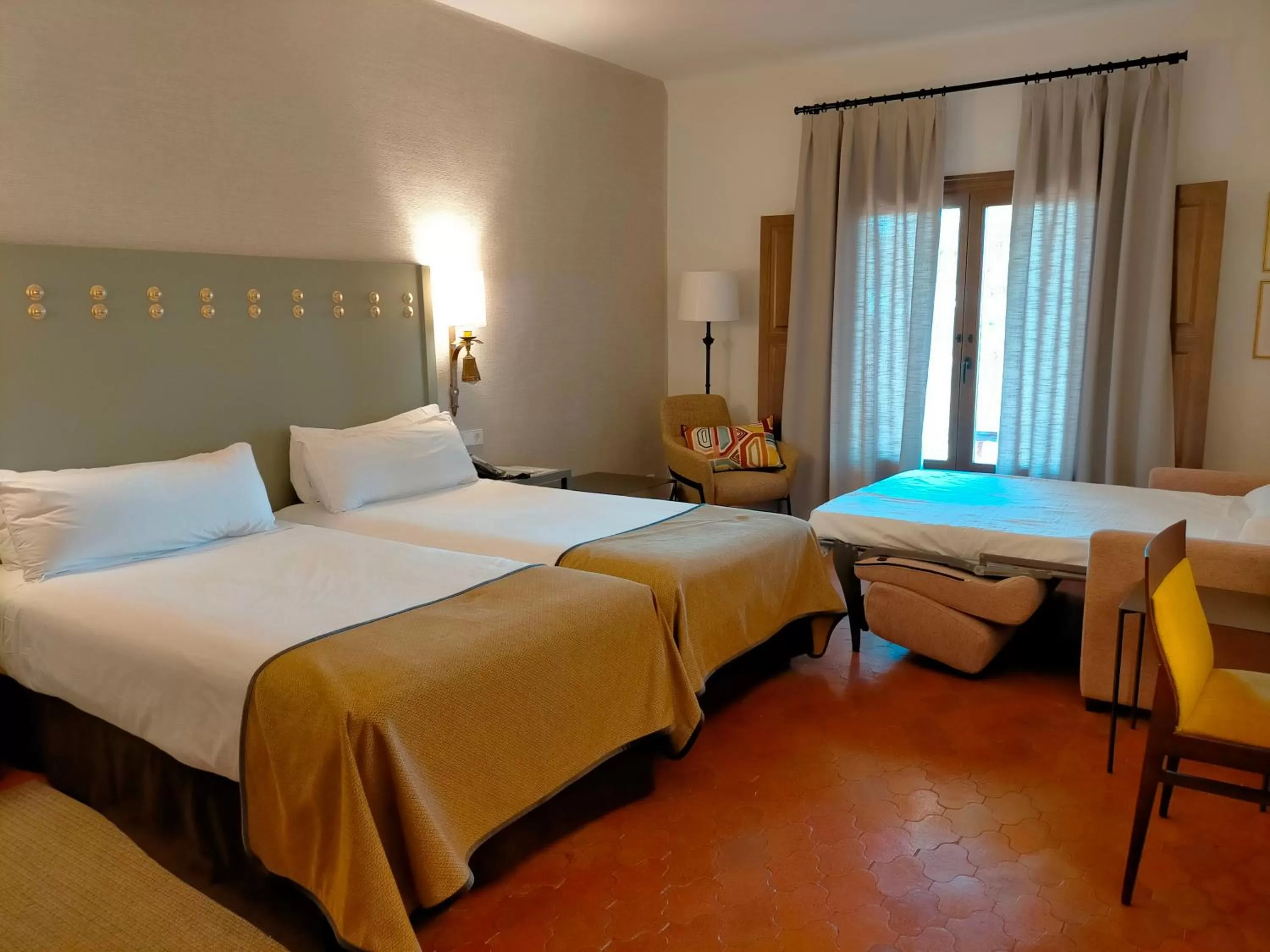 Bed in Parador de Benavente