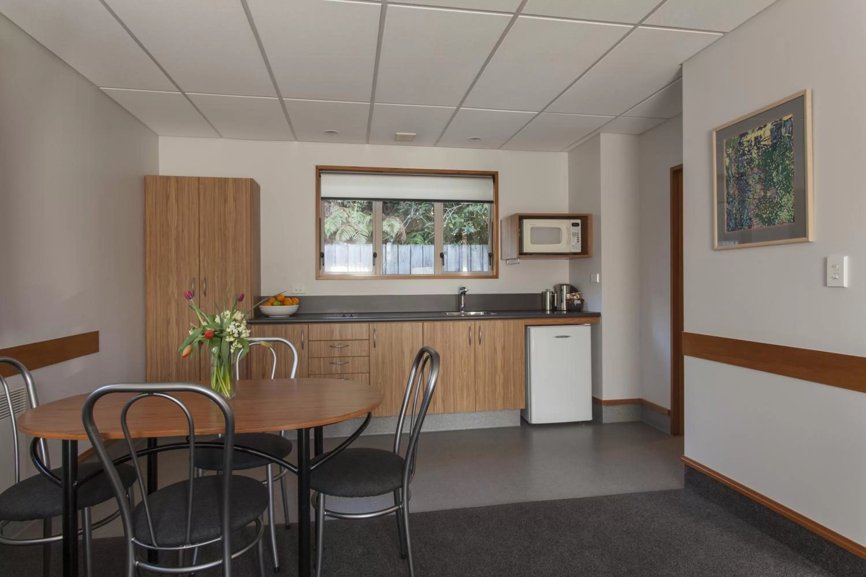 Living room in Amross Motel