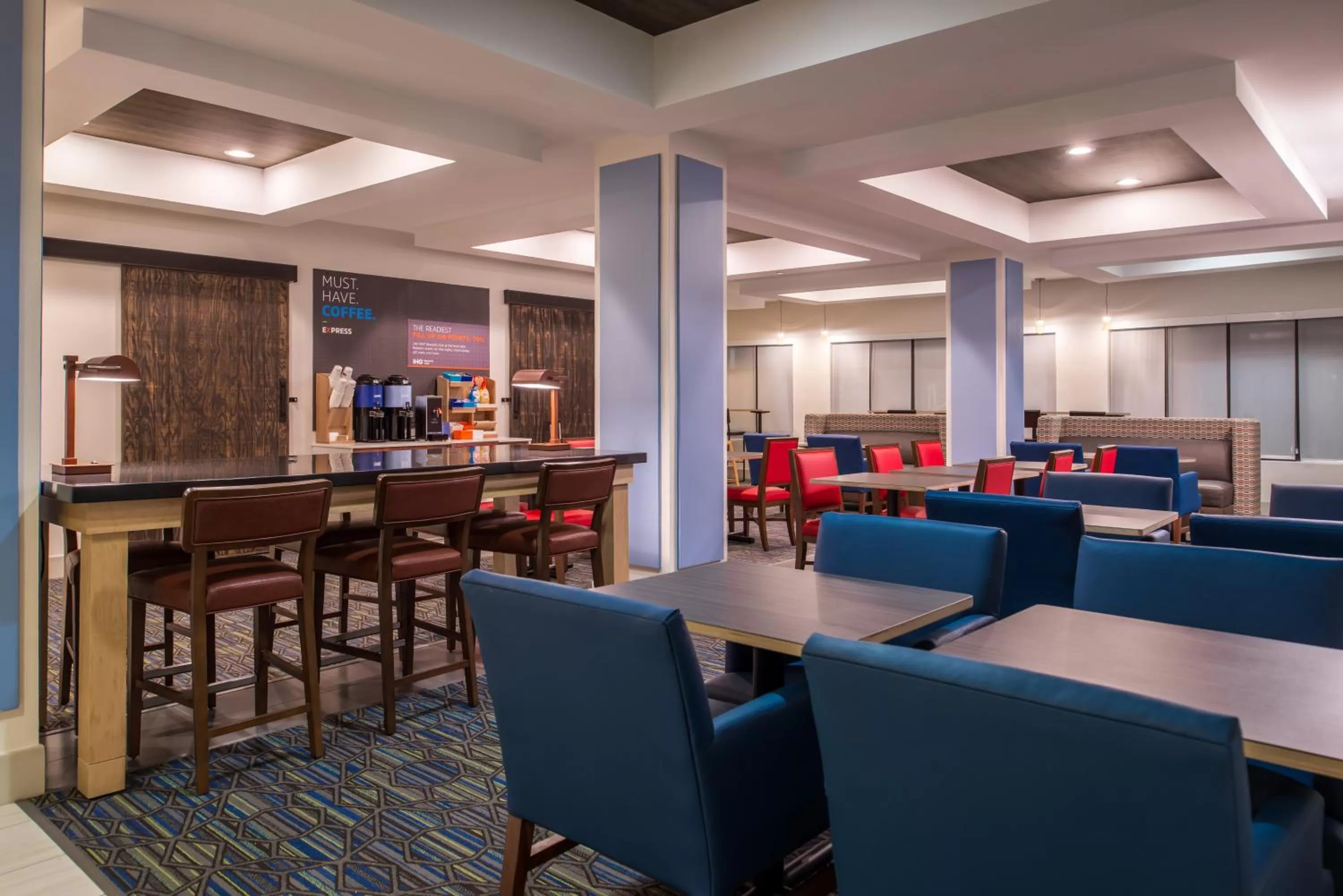 Breakfast in Holiday Inn Express Hotel & Suites Tampa-Anderson Road-Veterans Exp by IHG