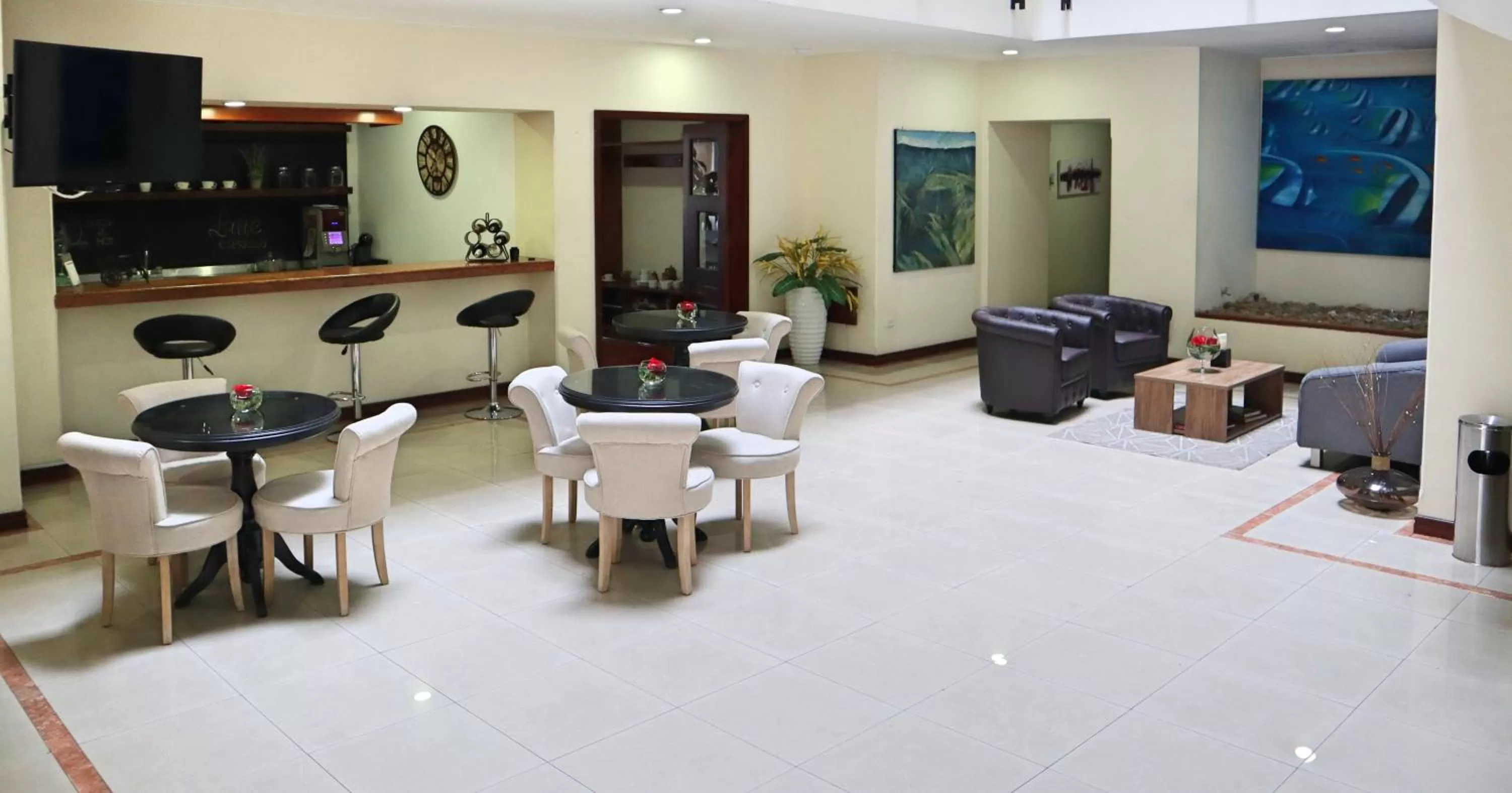 Lobby or reception in Cora 96 Street Apartments