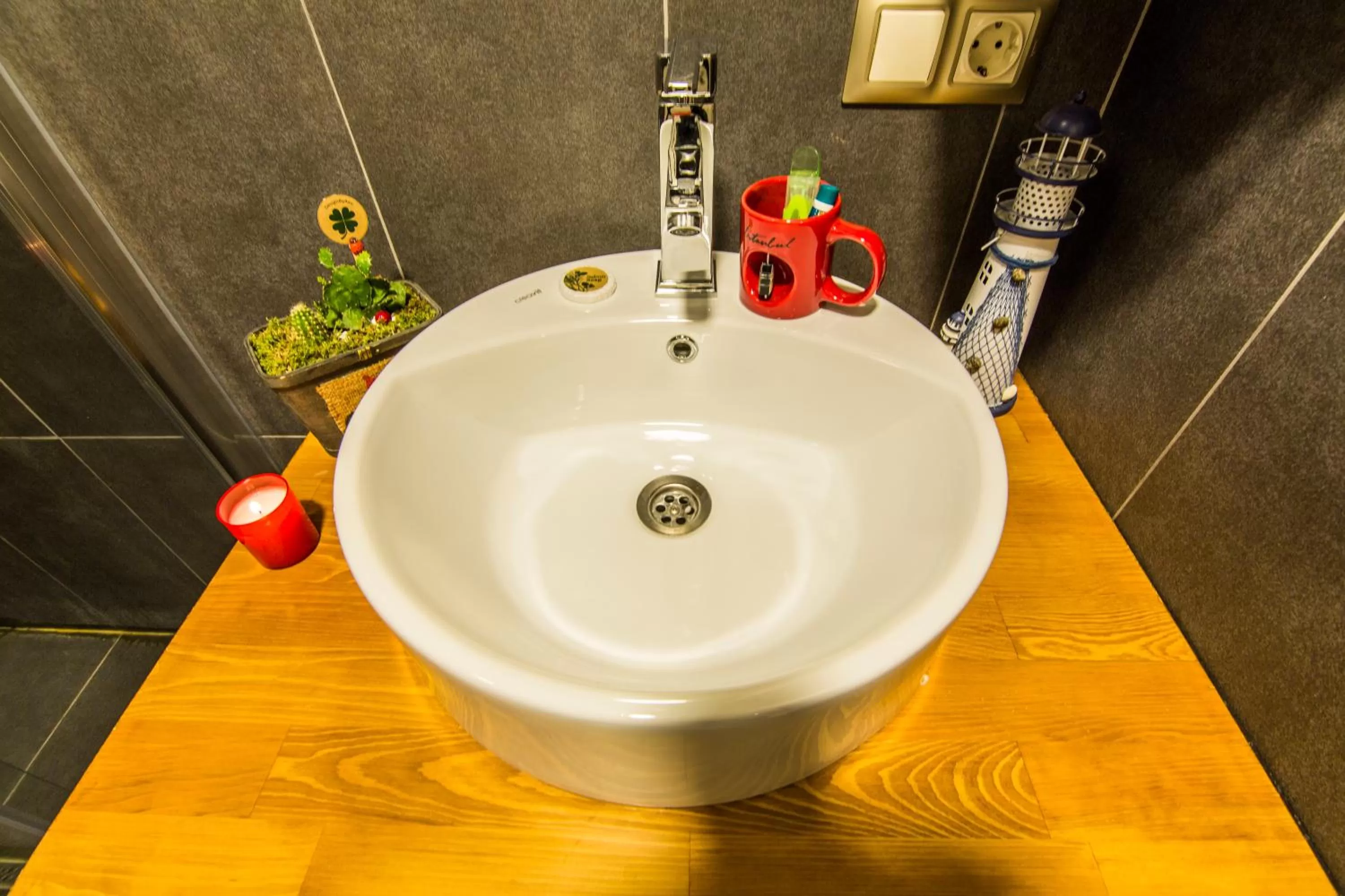 Bathroom in Kuzen Otel