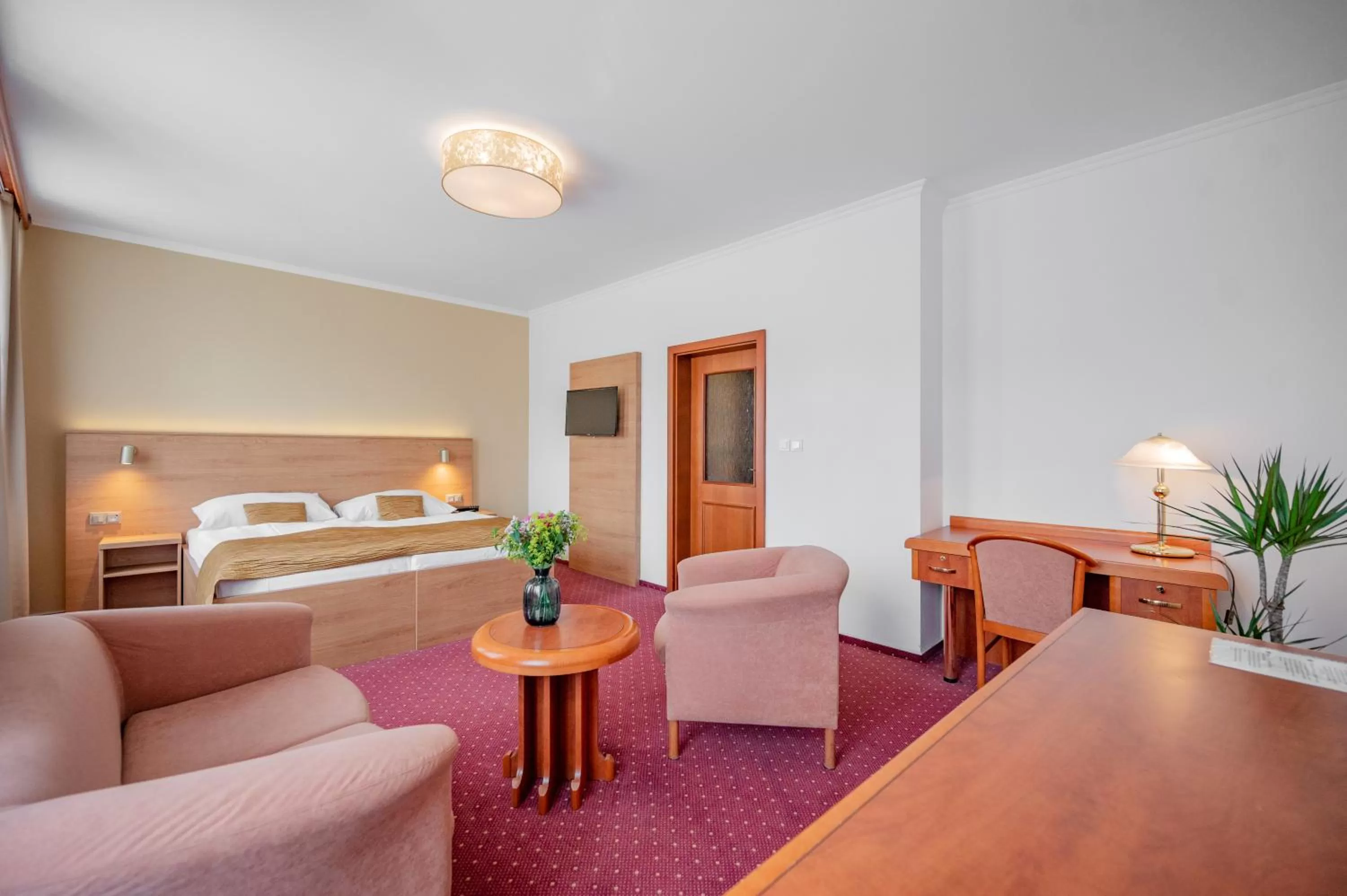 Photo of the whole room, Bed in Hotel U Královny Elišky