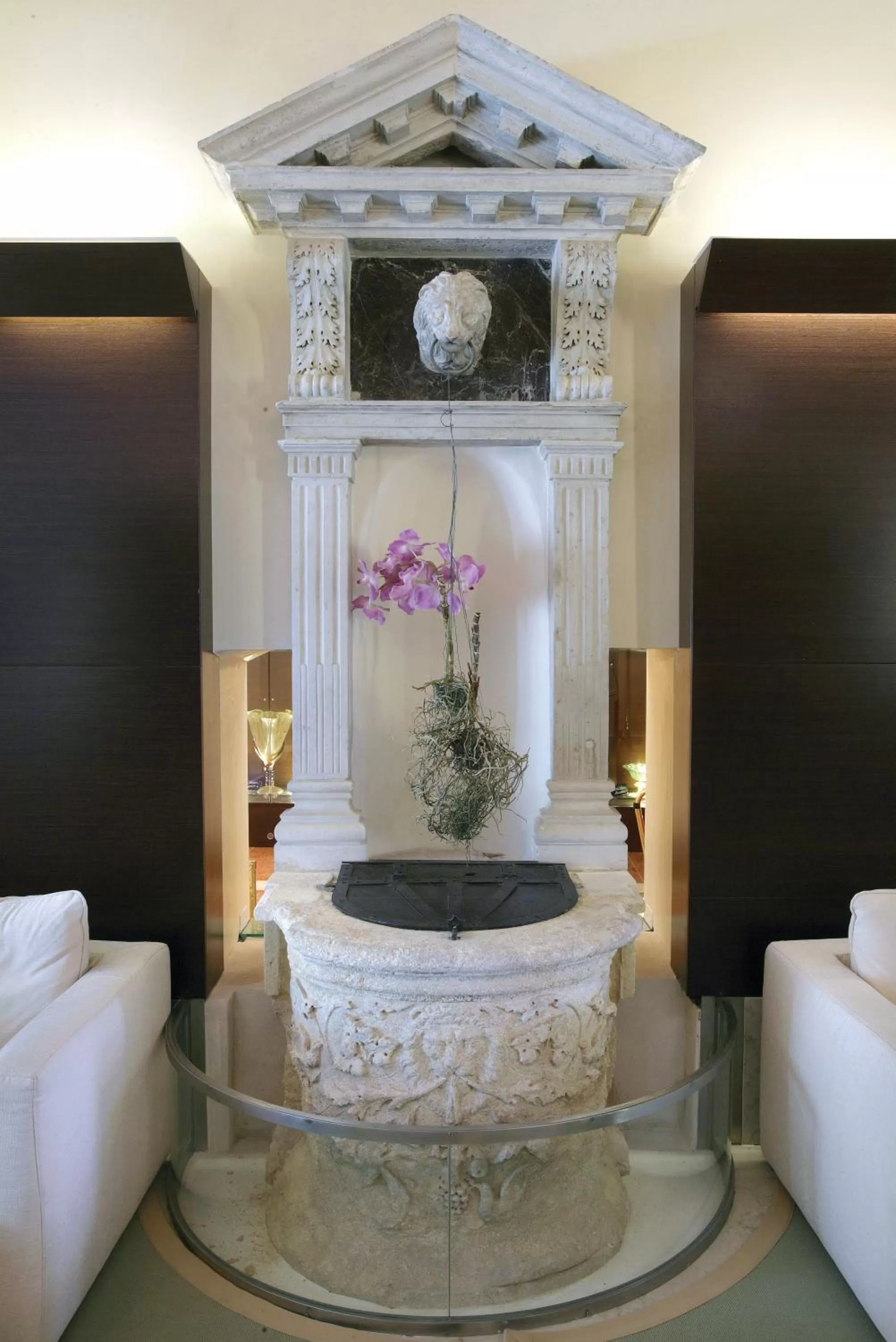 Decorative detail in Hotel Palazzo Giovanelli e Gran Canal