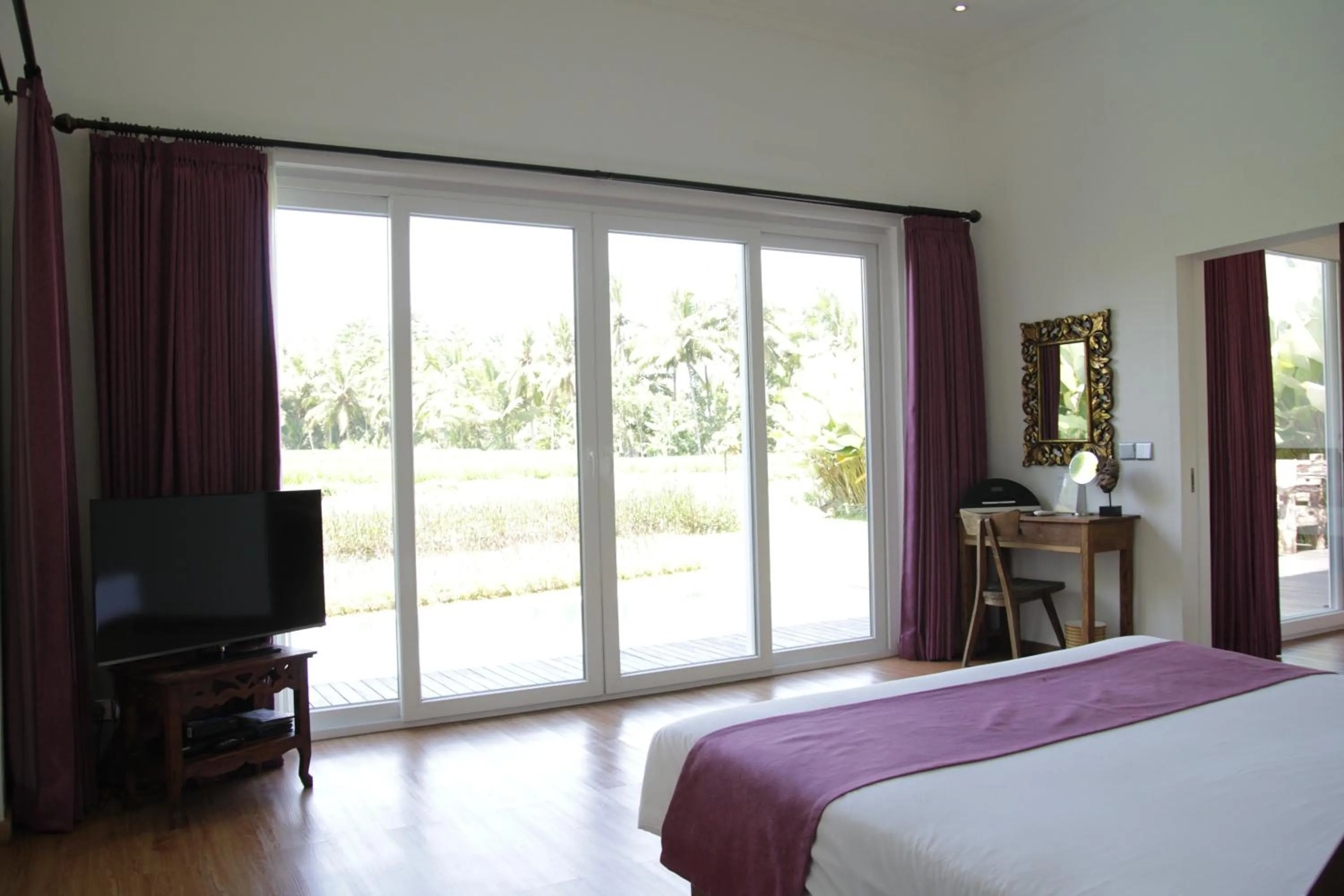 Photo of the whole room, Bed in The Samara Villas & Restaurant