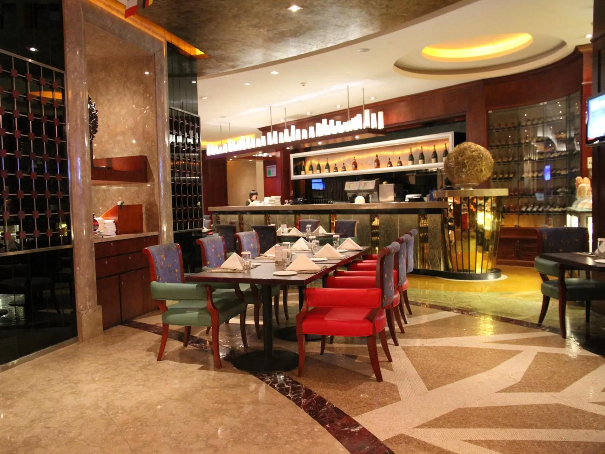 Lounge or bar in The Pavilion Hotel Shenzhen (Huaqiang NorthBusiness Zone)