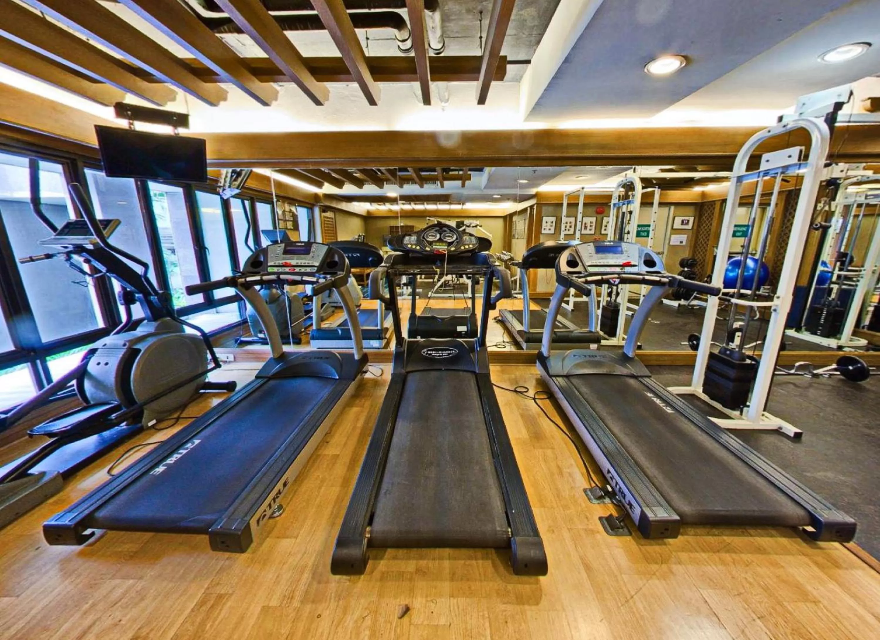 Fitness centre/facilities in Silom Serene A Boutique Hotel