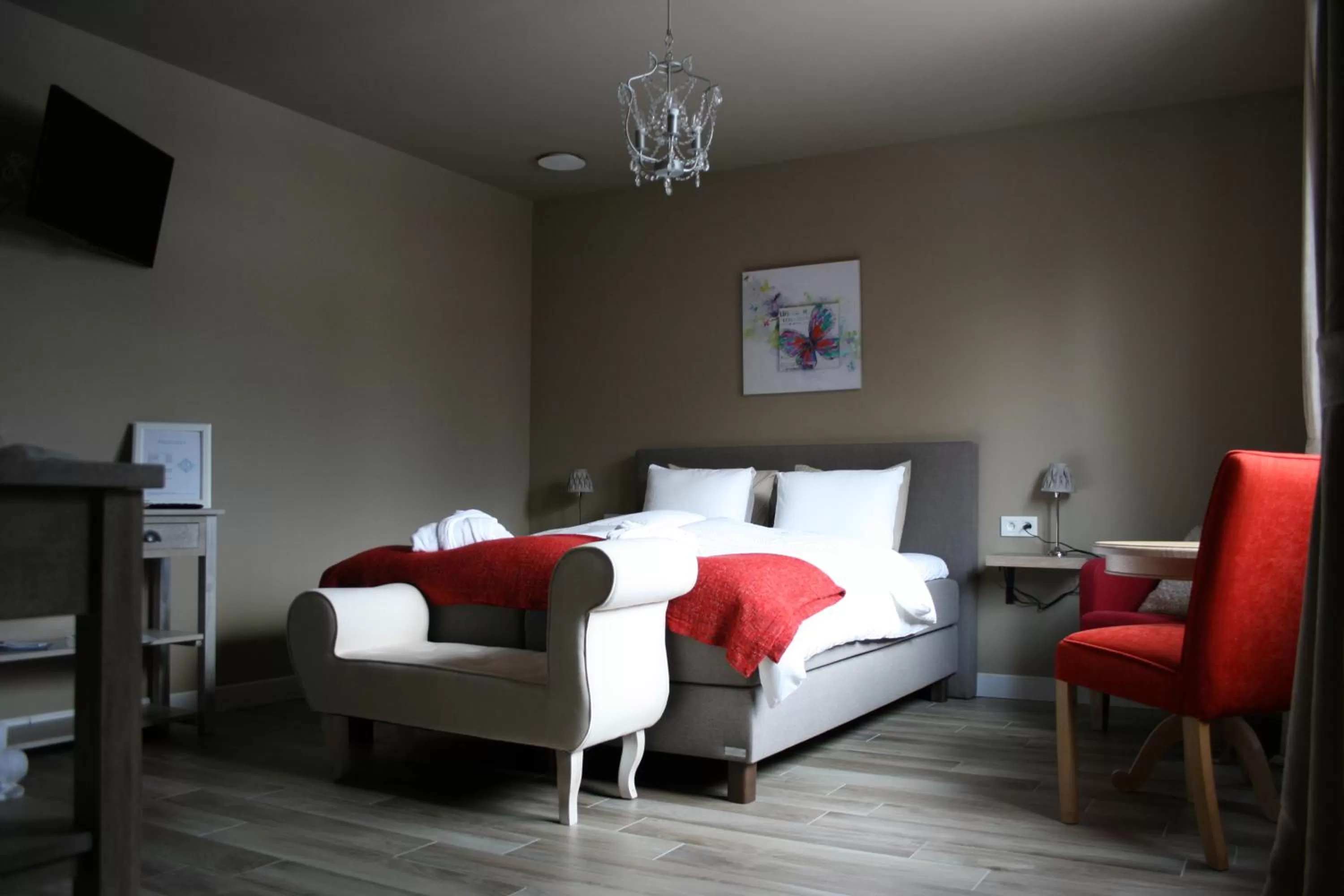 Photo of the whole room, Bed in B&B Rosteline