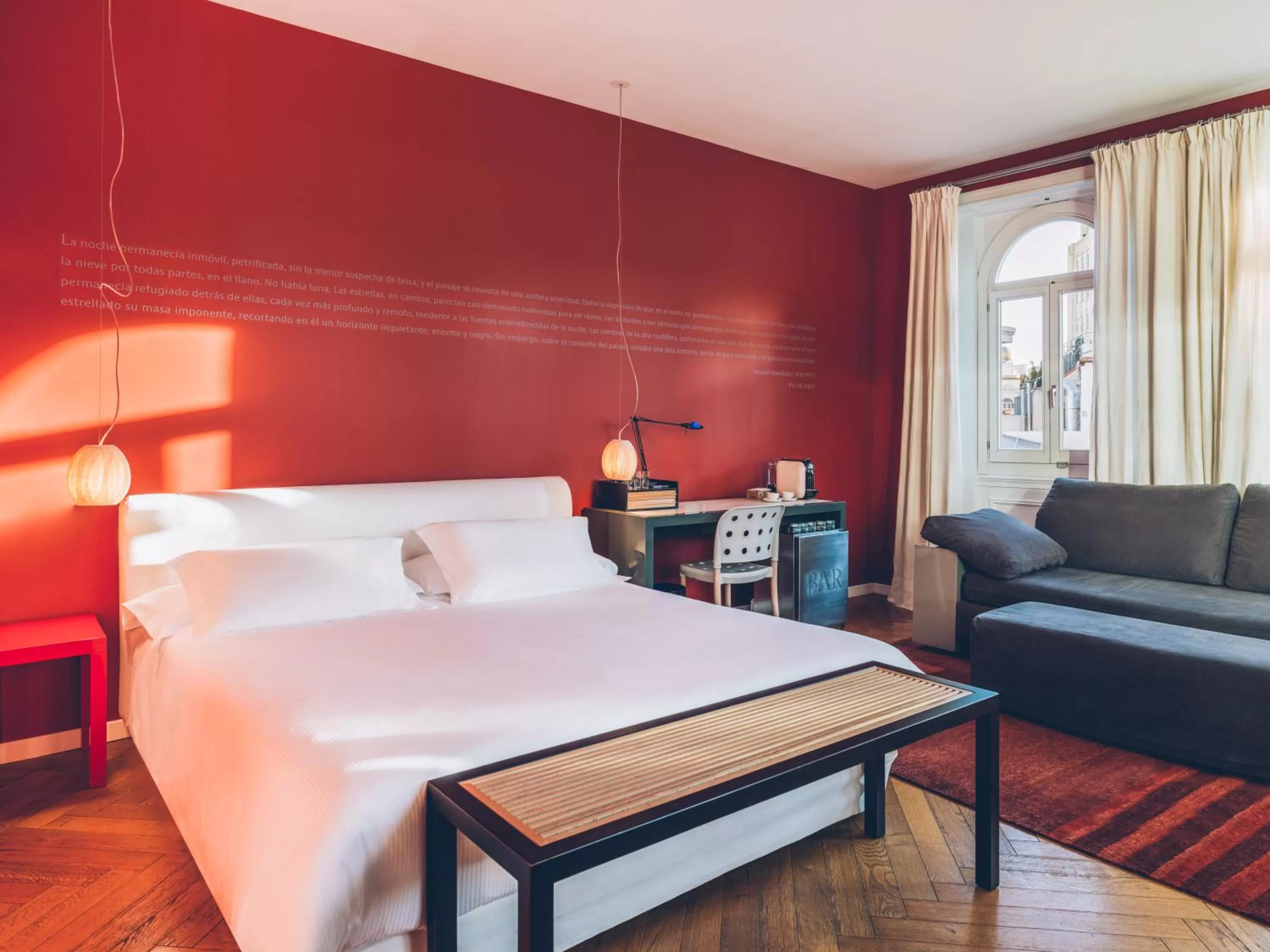 Bed in Iberostar Las Letras Gran Via