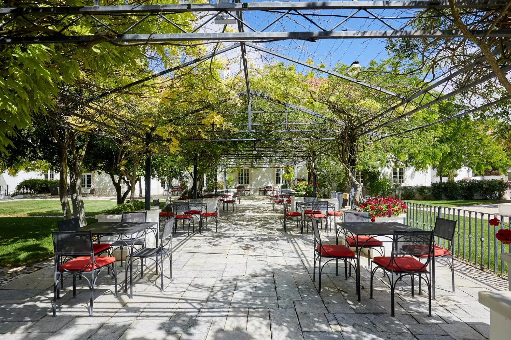 Garden in Pateo dos Solares Charm Hotel