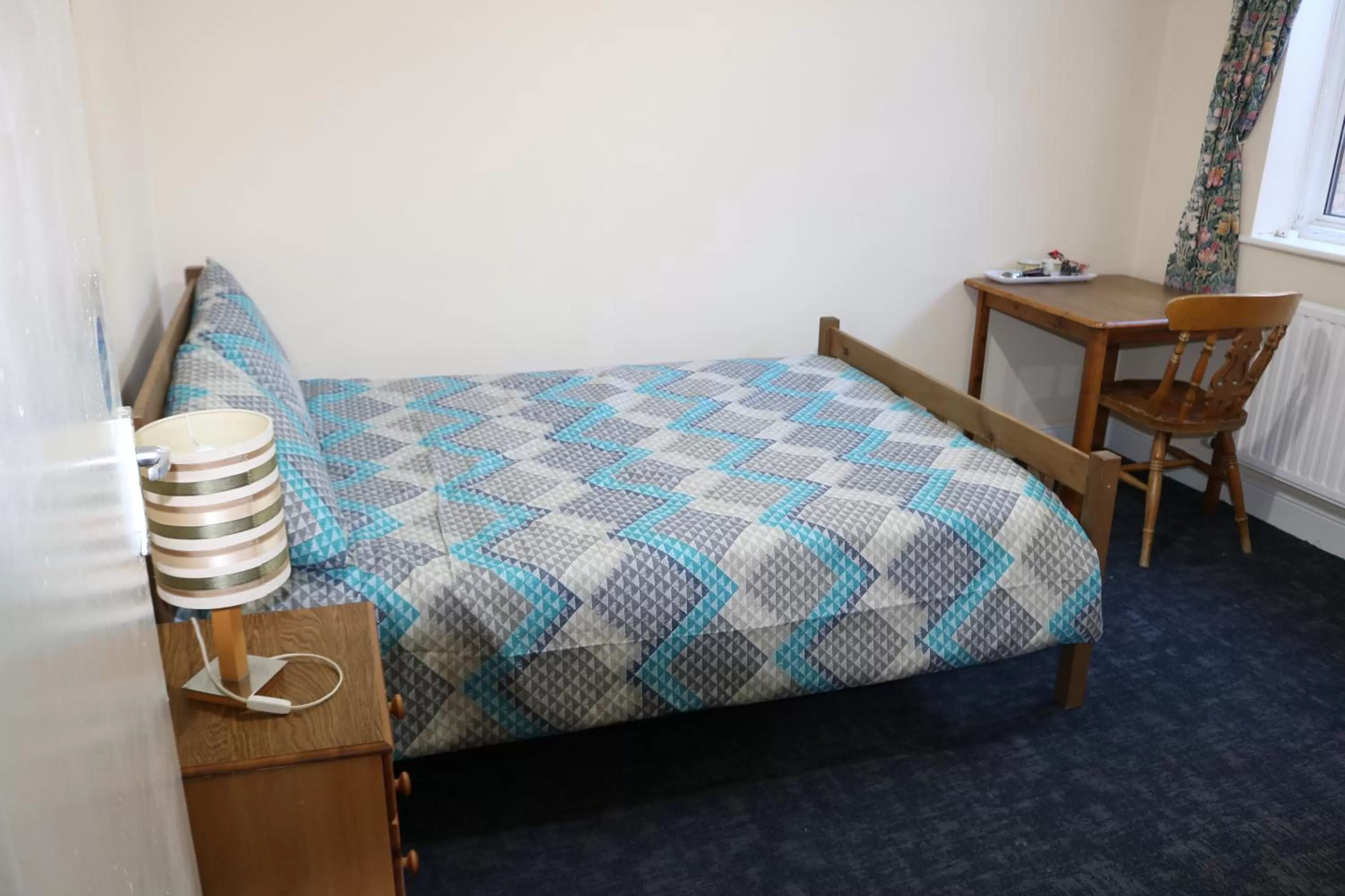 Bedroom, Bed in Lennard House