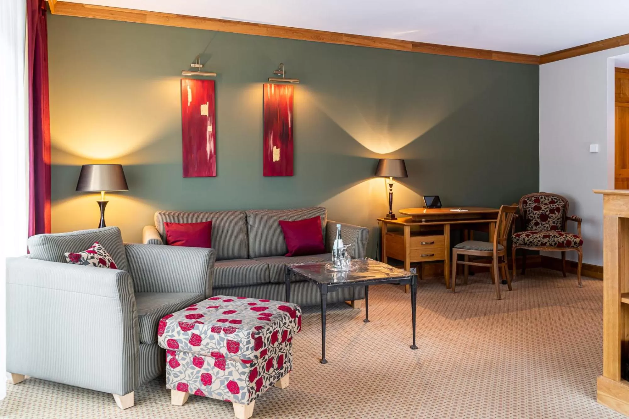 Seating area in Waldhotel Tannenhäuschen