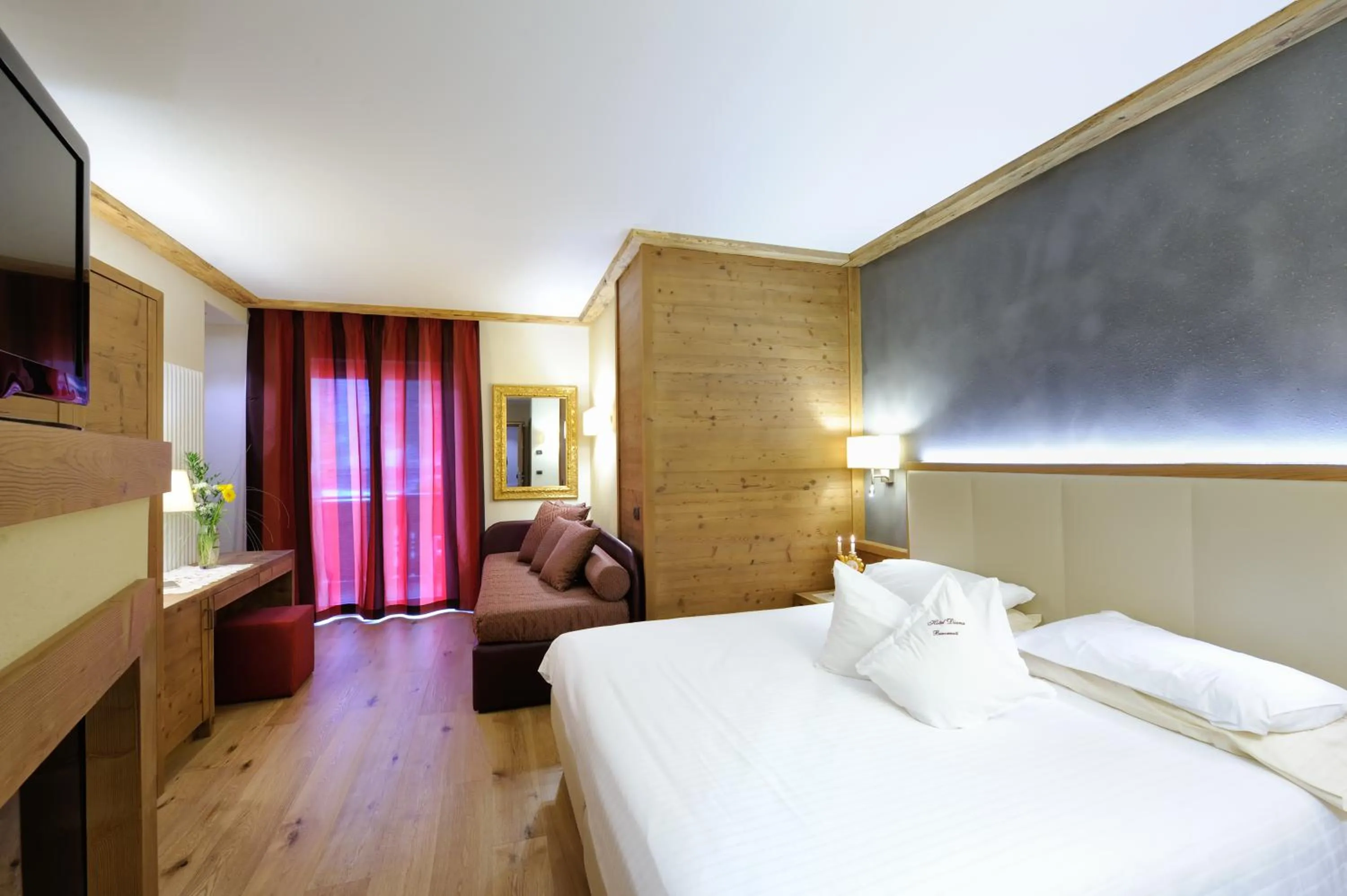 Photo of the whole room, Bed in Boutique Hotel Diana