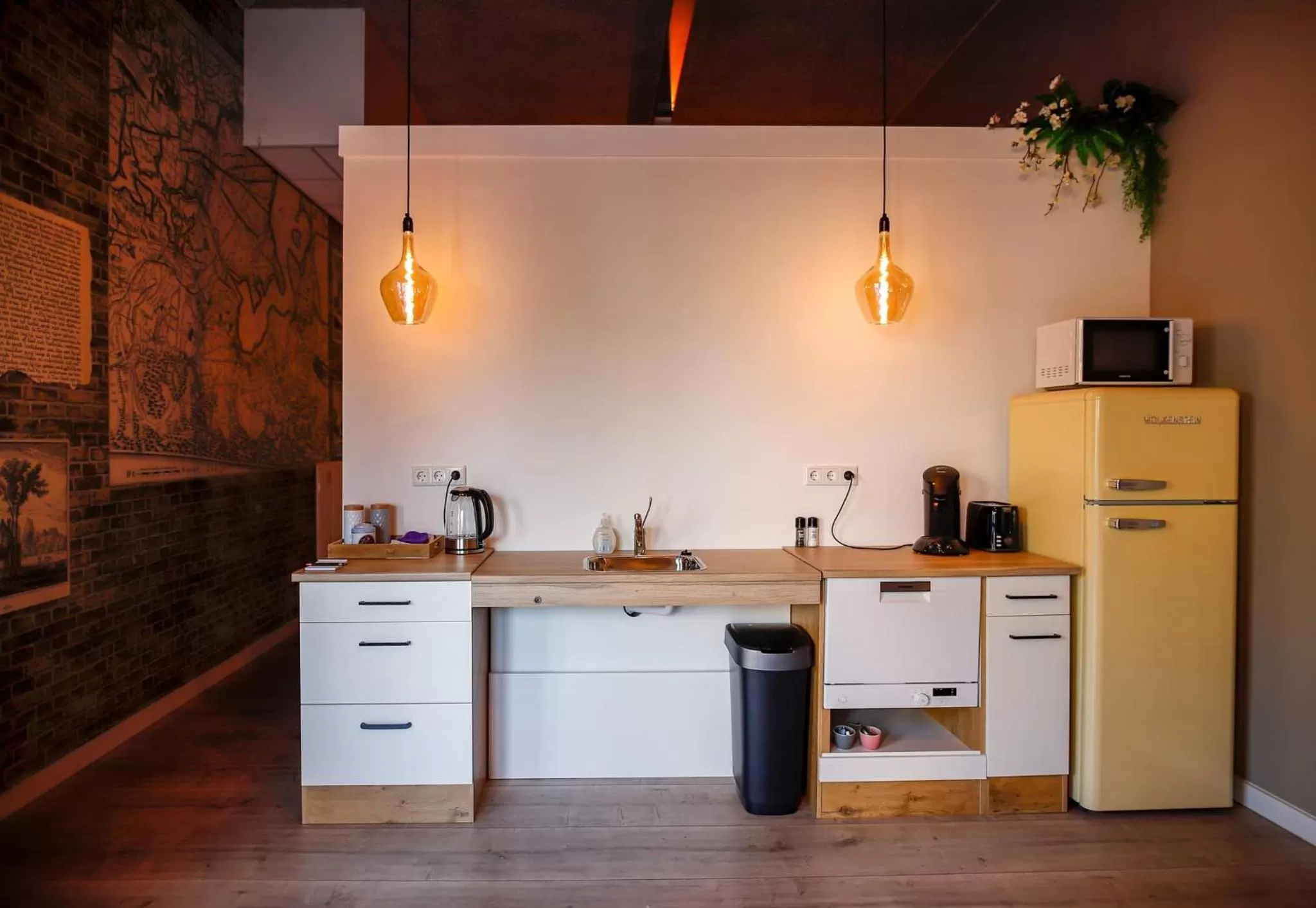 kitchen, Kitchen/Kitchenette in Bed & Breakfast Bakker Meijer