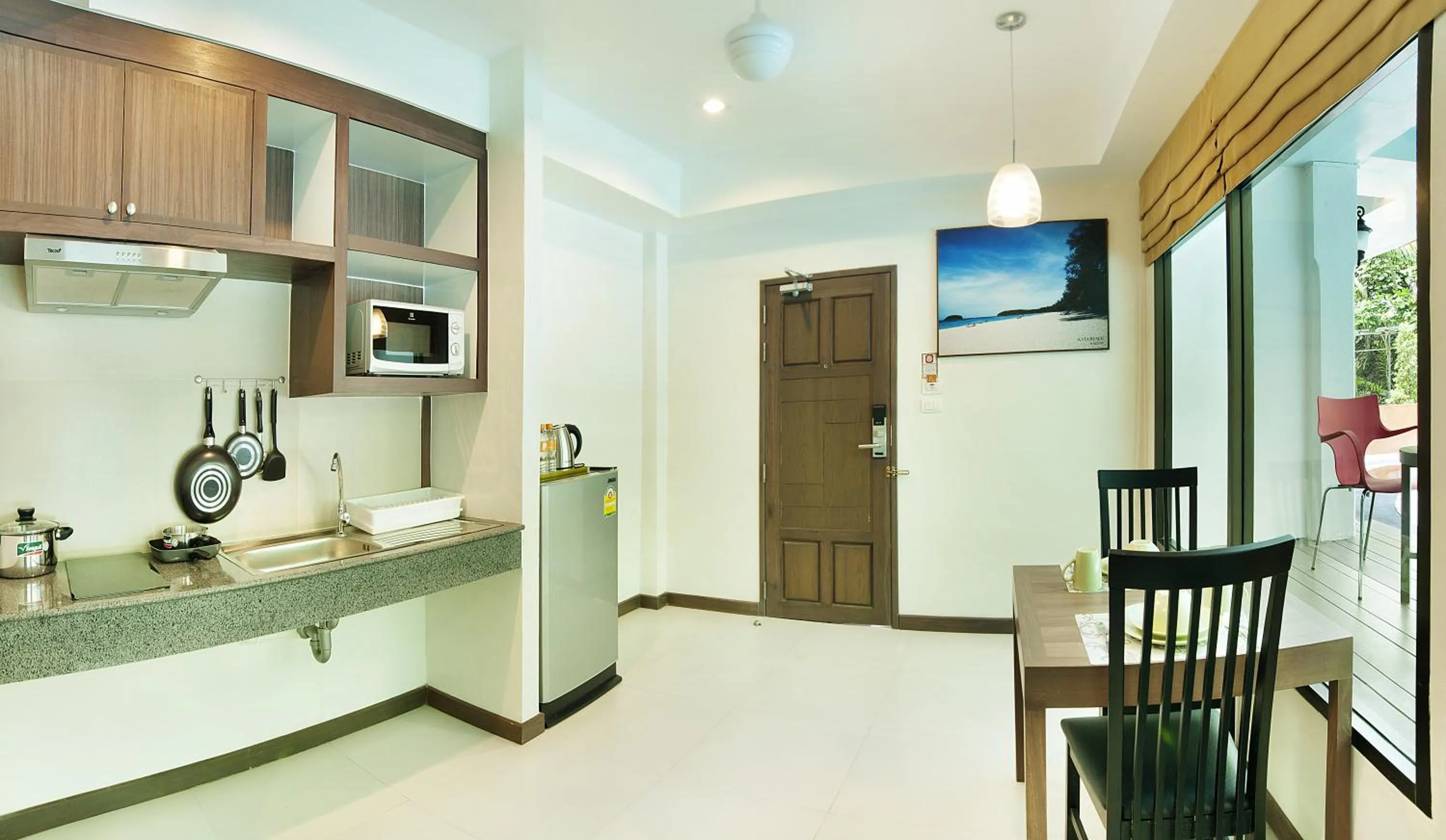 Kitchen or kitchenette in Ratana Hill Patong