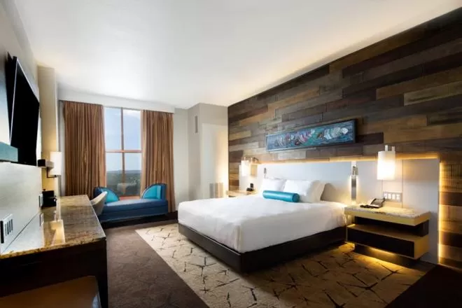 Bed in Chukchansi Gold Resort & Casino