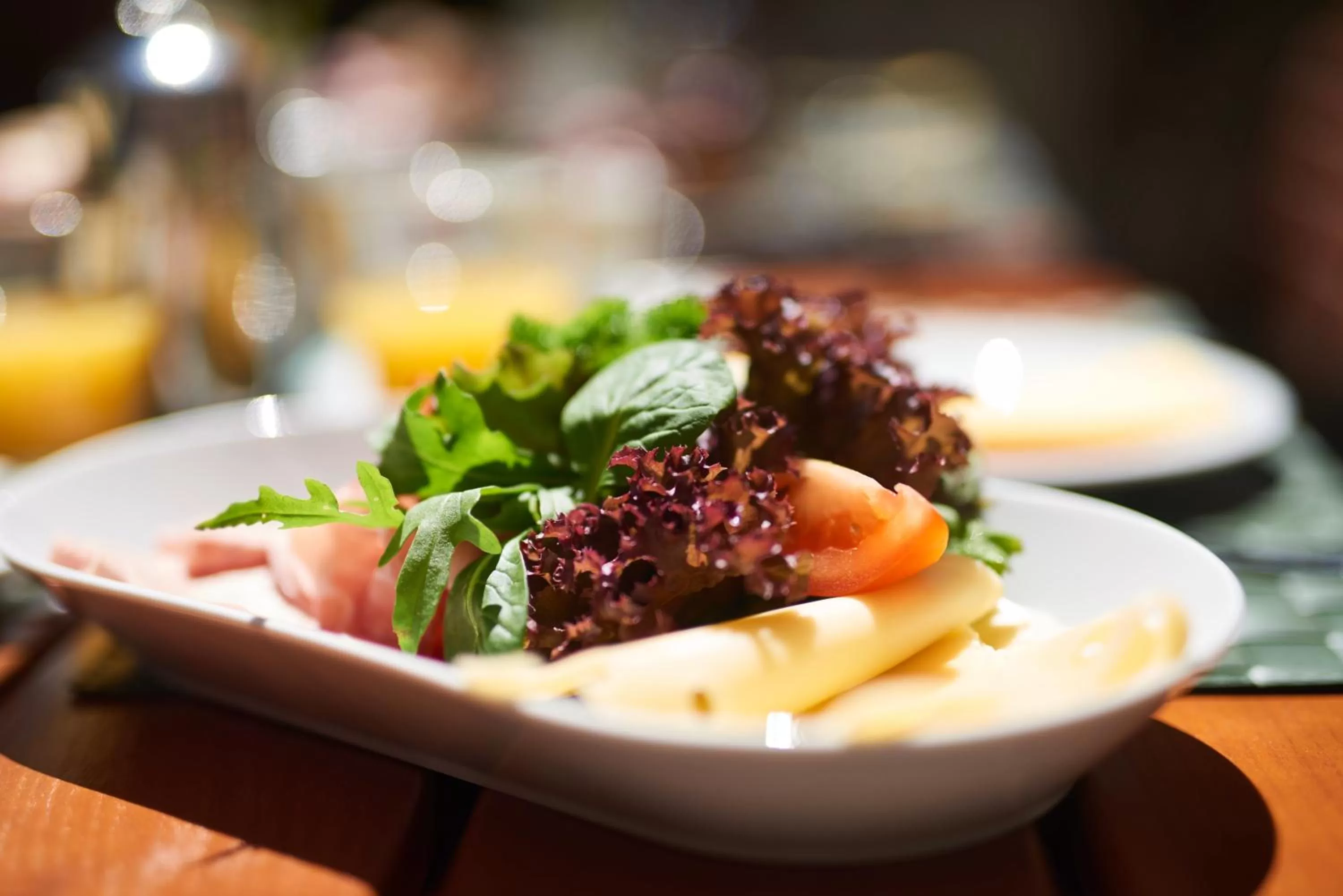 Buffet breakfast in Hotel Zur Alten Brücke