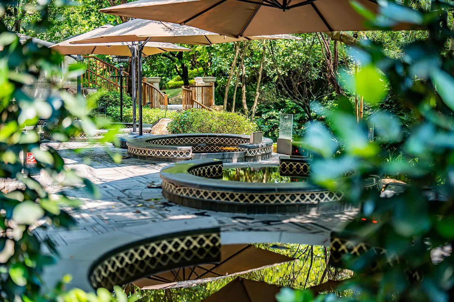 Hot Spring Bath in Good View Hotel Tangxia - 15 mins drive from Dongguan South Railway Station