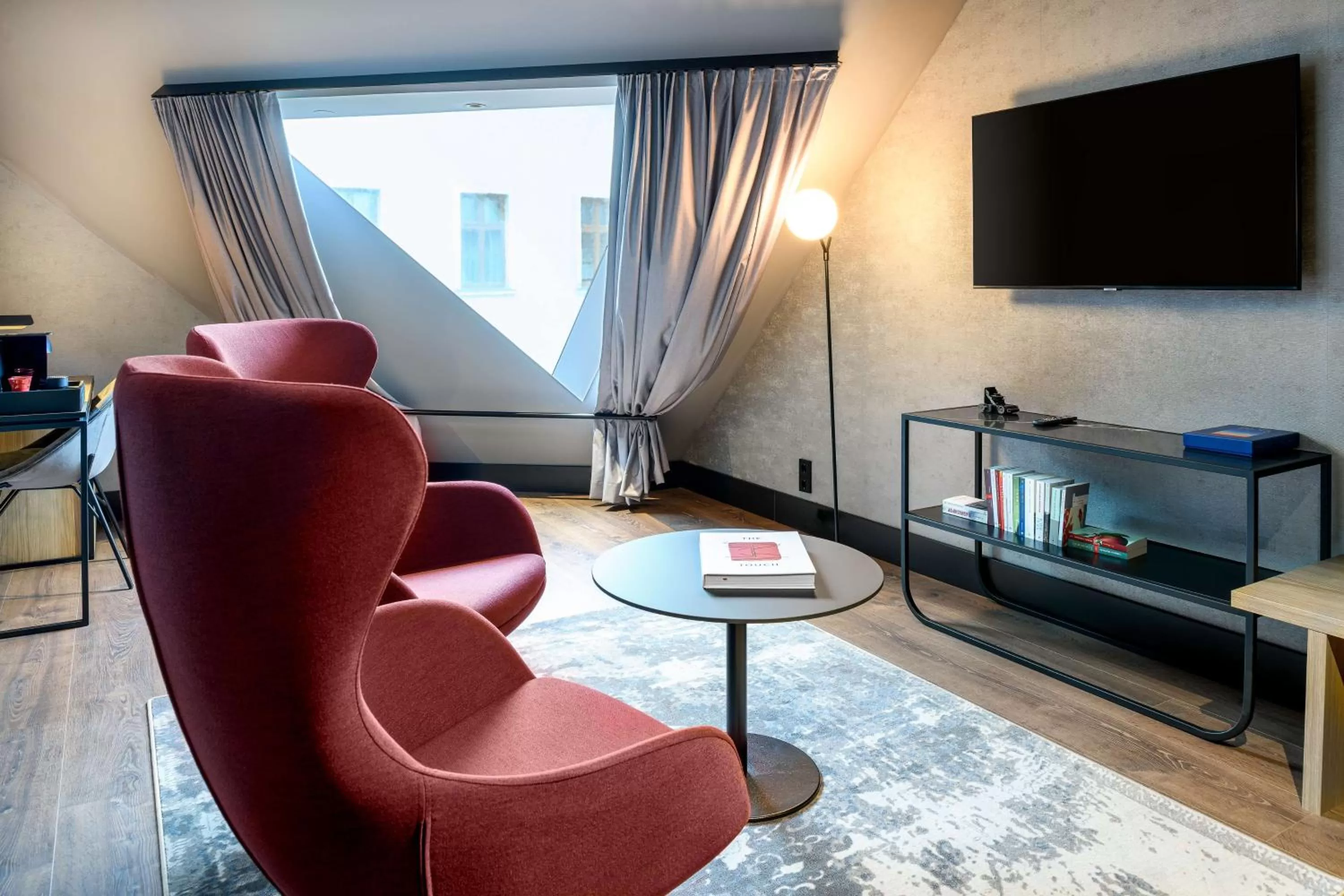 Photo of the whole room in Radisson RED Hotel, Vienna