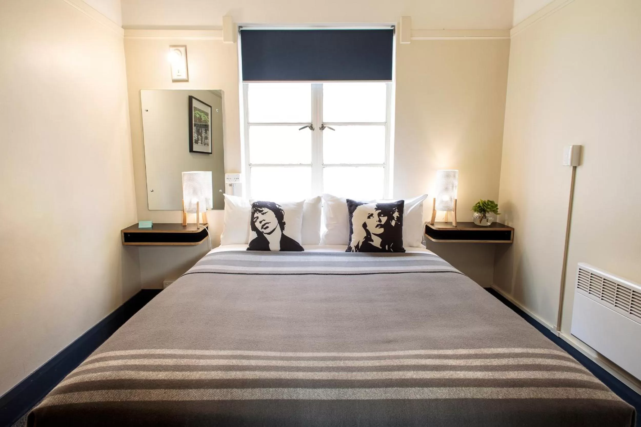 Photo of the whole room, Bed in Alabama Hotel Hobart