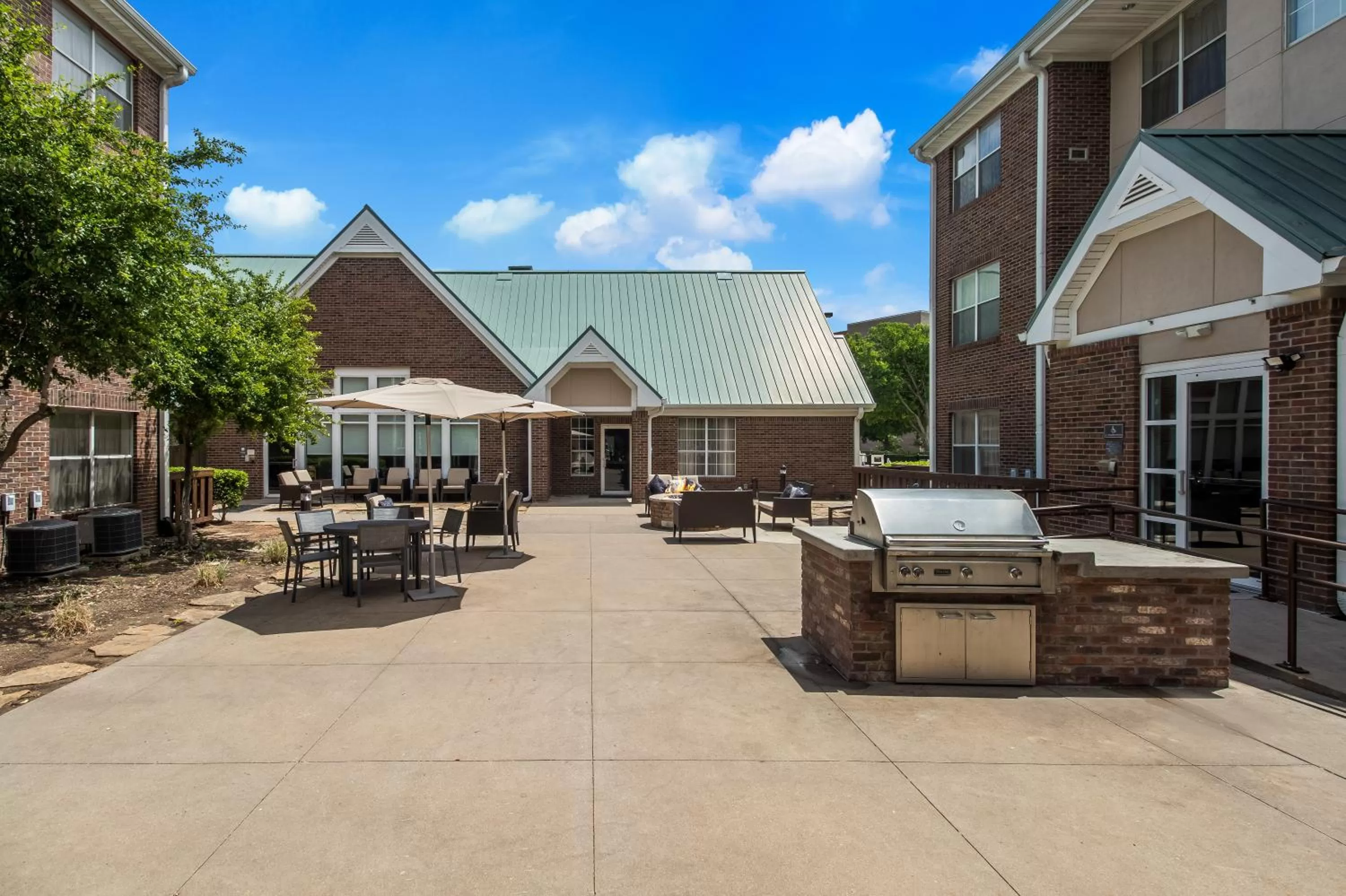 Patio in Sonesta ES Suites Dallas Richardson