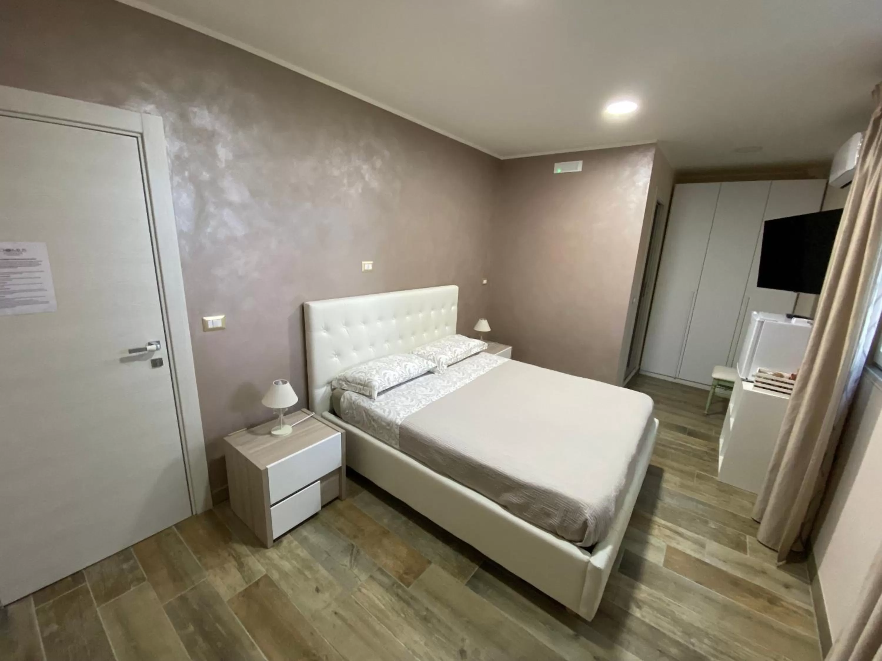 Bed in B&B Domus D'Italia