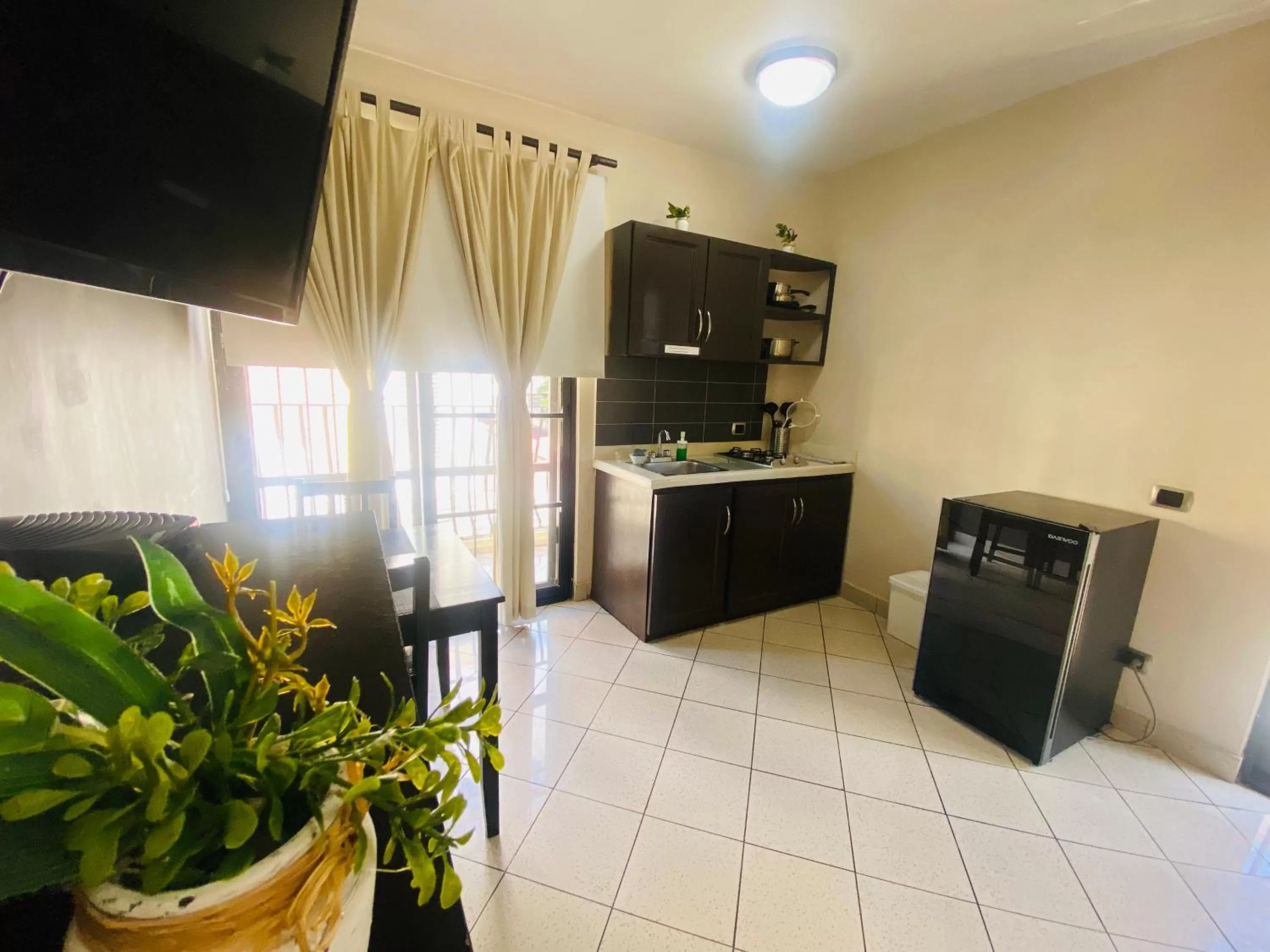 Kitchen/Kitchenette in OB Studios
