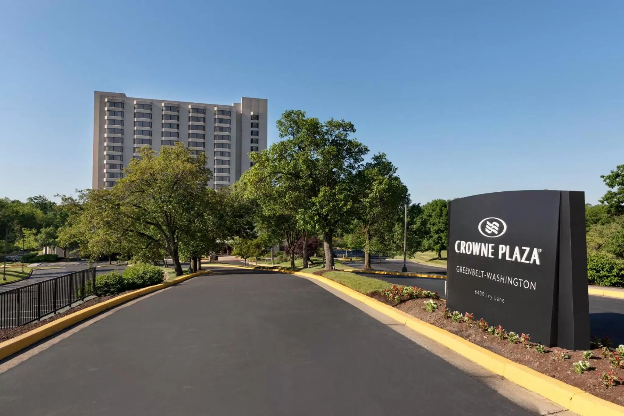Property building in Crowne Plaza College Park - Washington DC by IHG