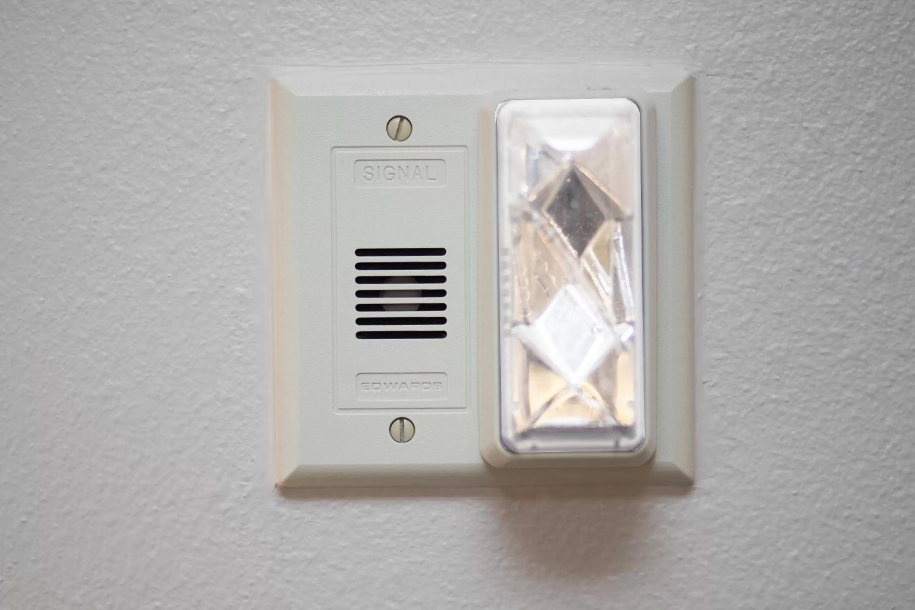 Bedroom in Holiday Inn Express Hotel & Suites Longmont by IHG