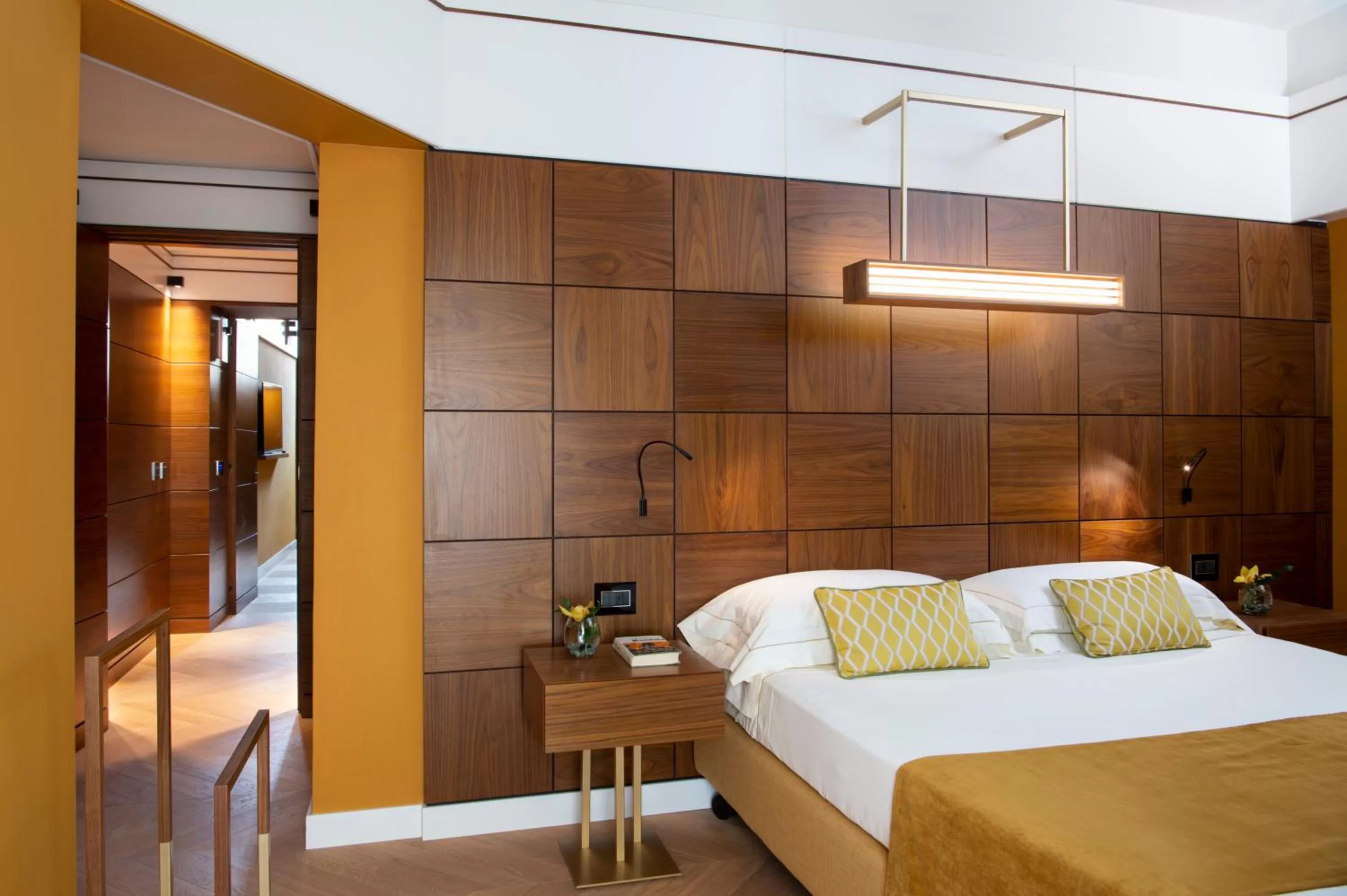 Bedroom, Bed in Hotel degli Orafi