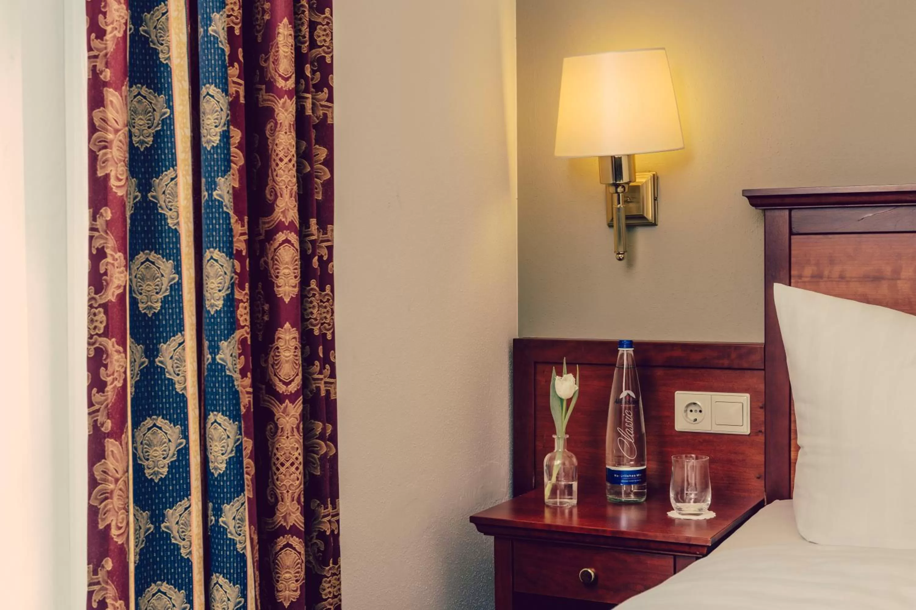 Photo of the whole room, Bed in Landhotel Hallnberg