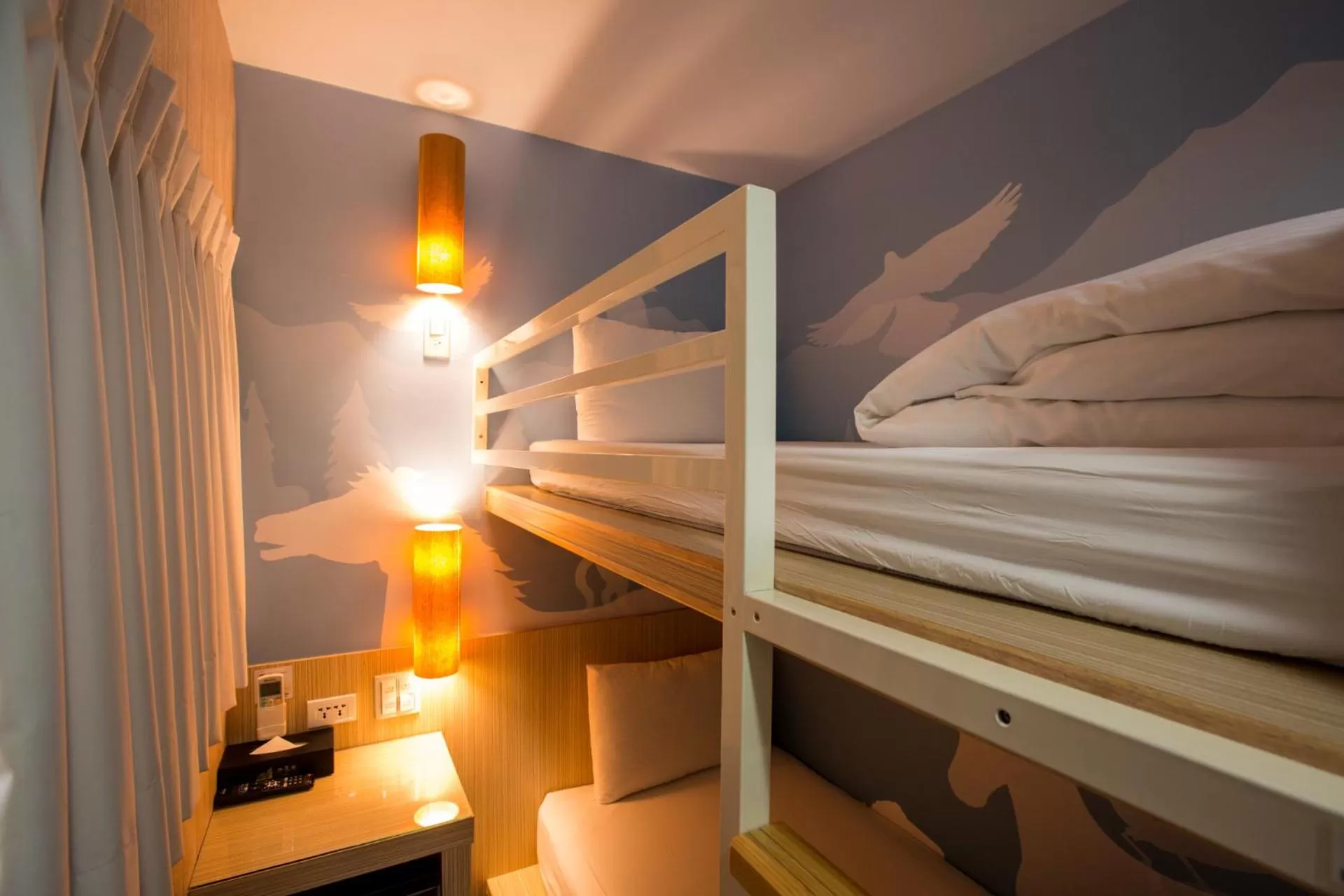 Decorative detail, Bed in Morwing Hotel - Culture Vogue