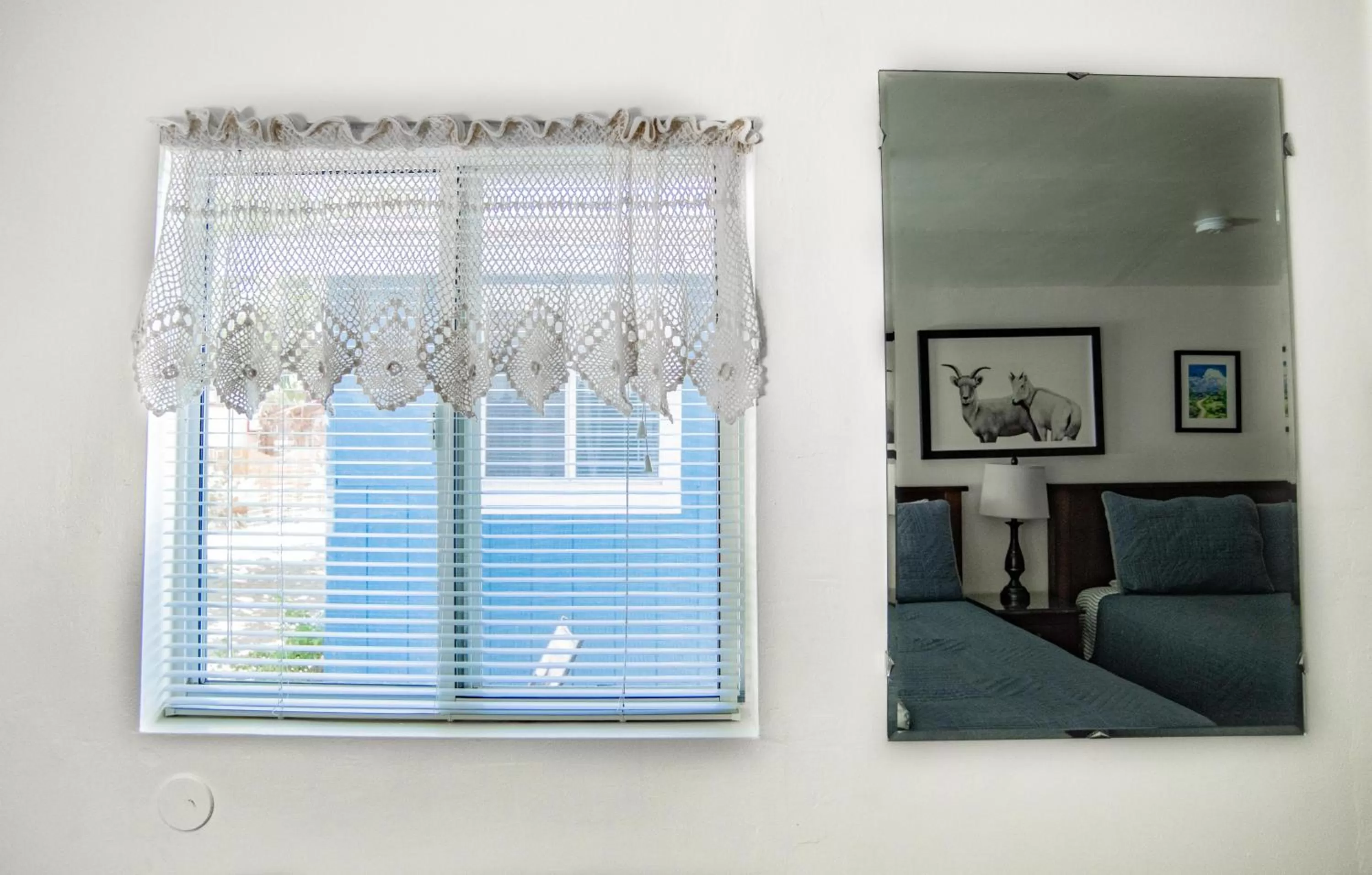 Decorative detail in Mt Williamson Motel and Basecamp