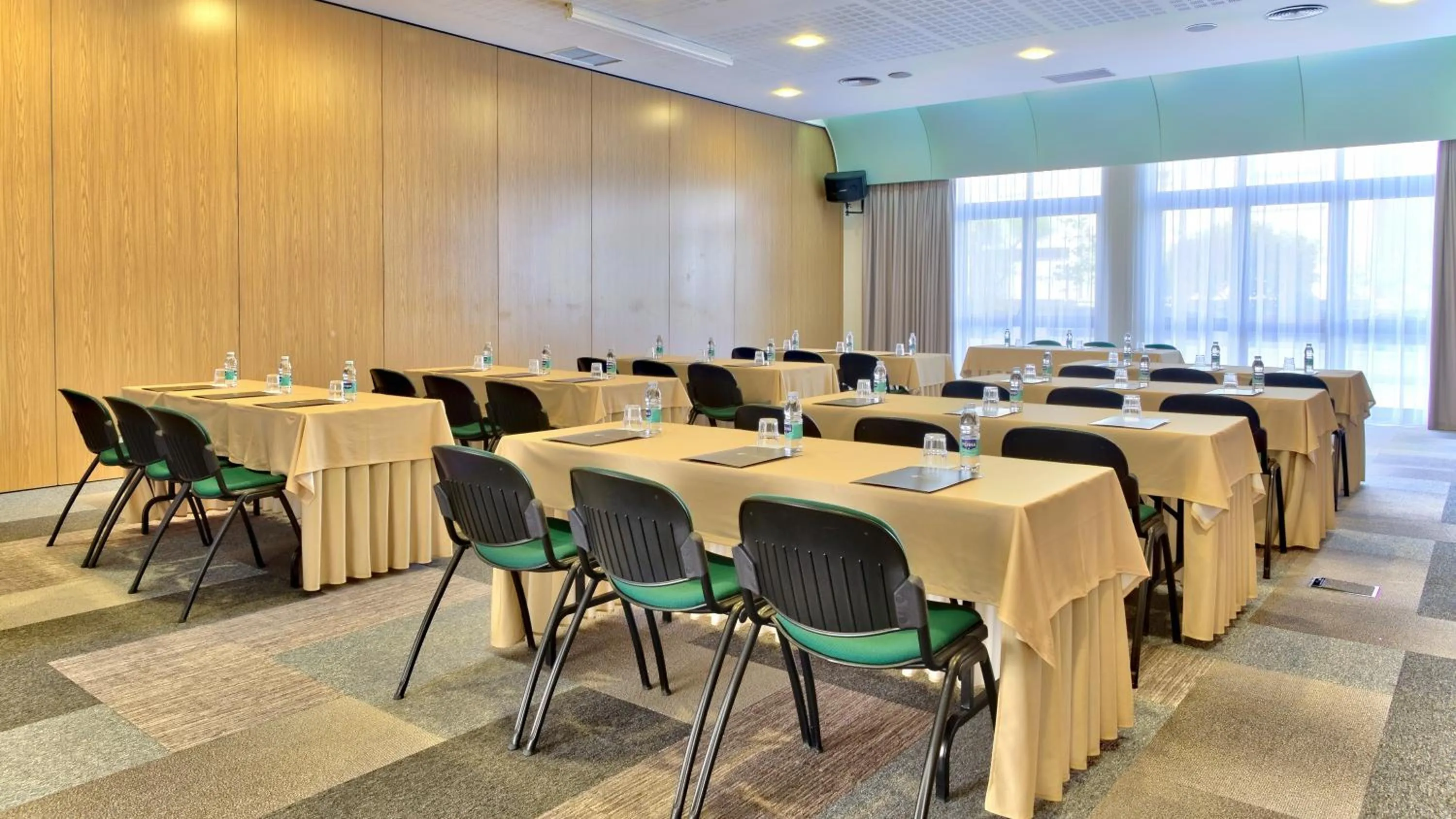 Hotel Cinquentenario & Conference Center