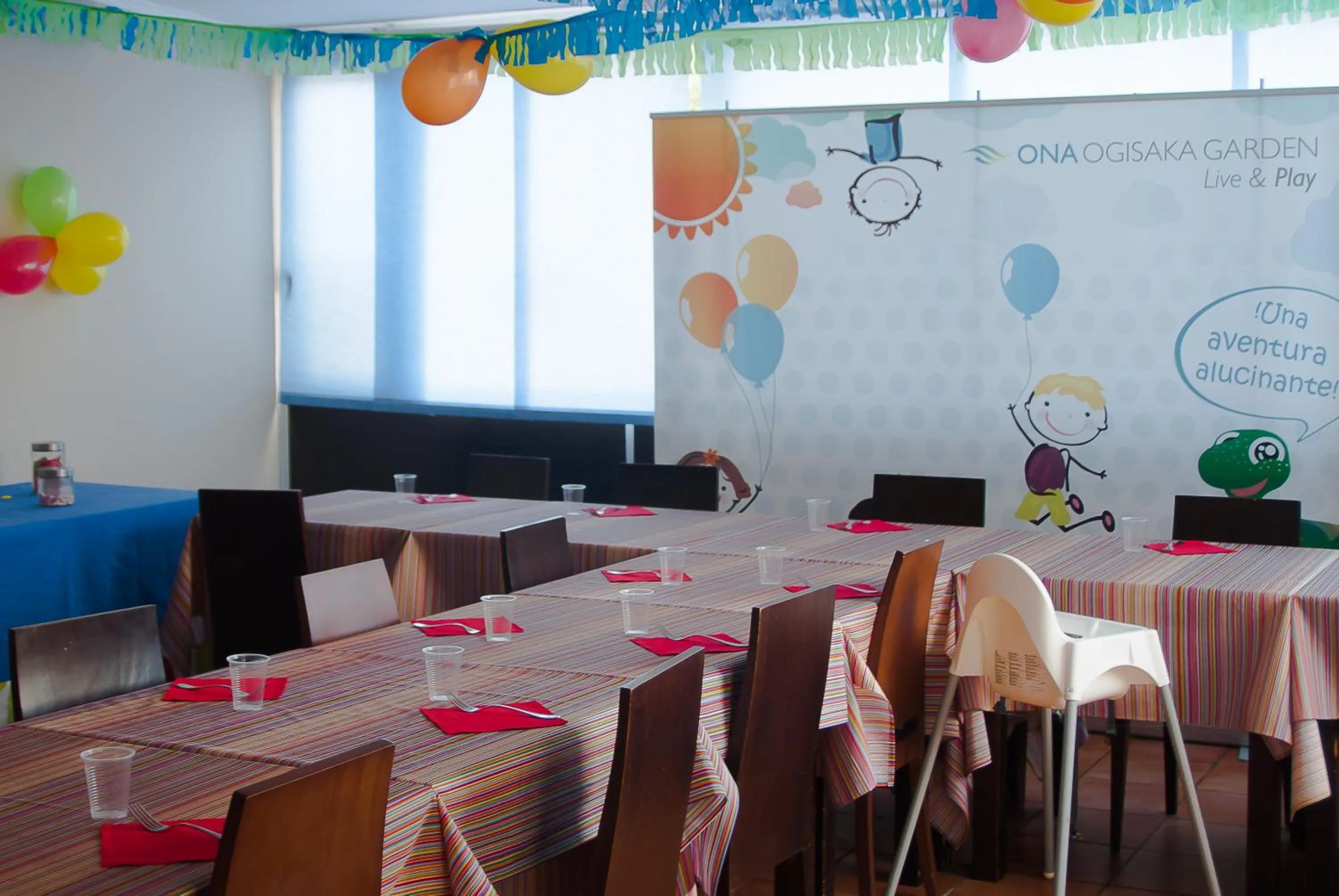 Restaurant/places to eat in Ona Ogisaka Garden