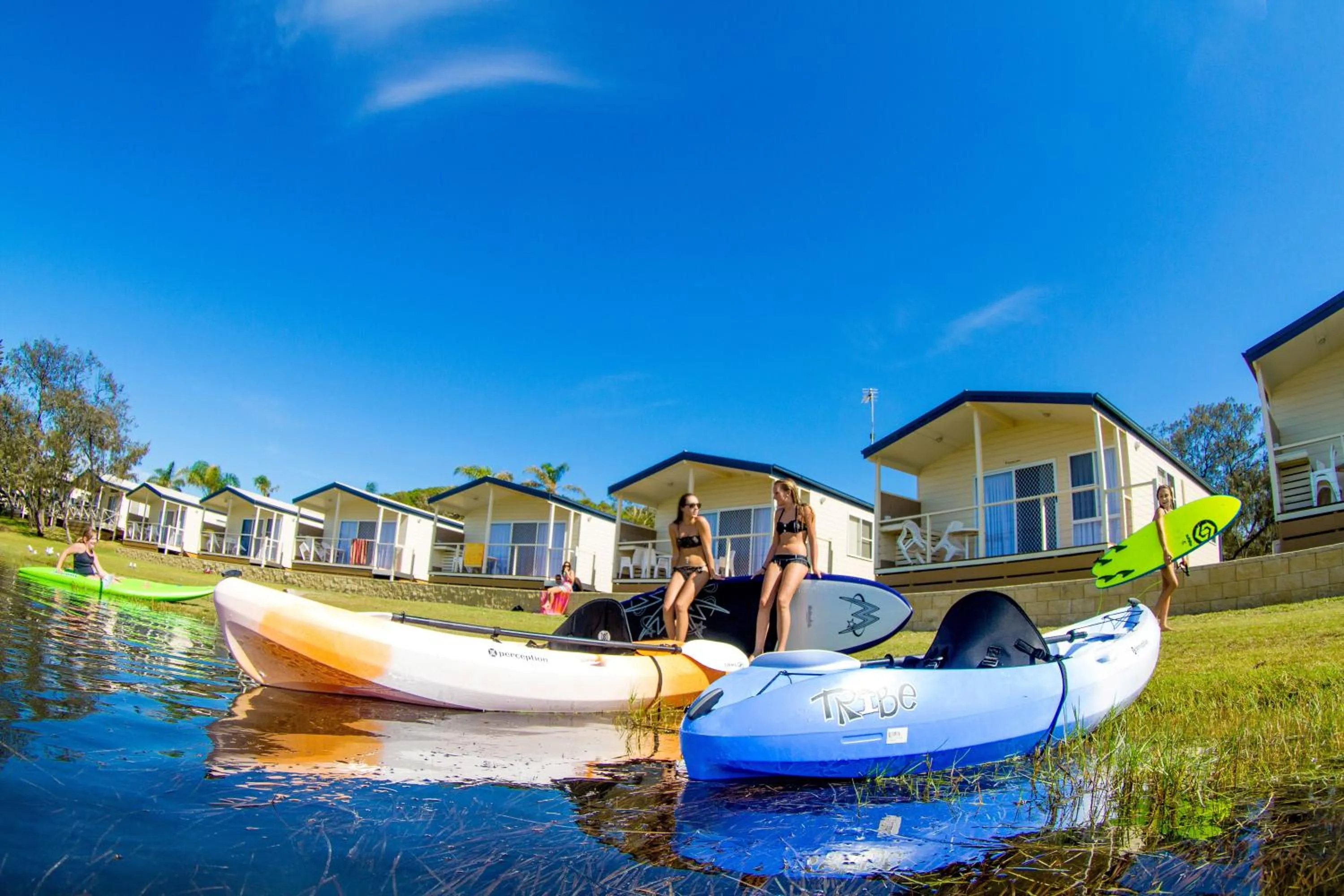 Canoeing in Ingenia Holidays Nambucca Heads