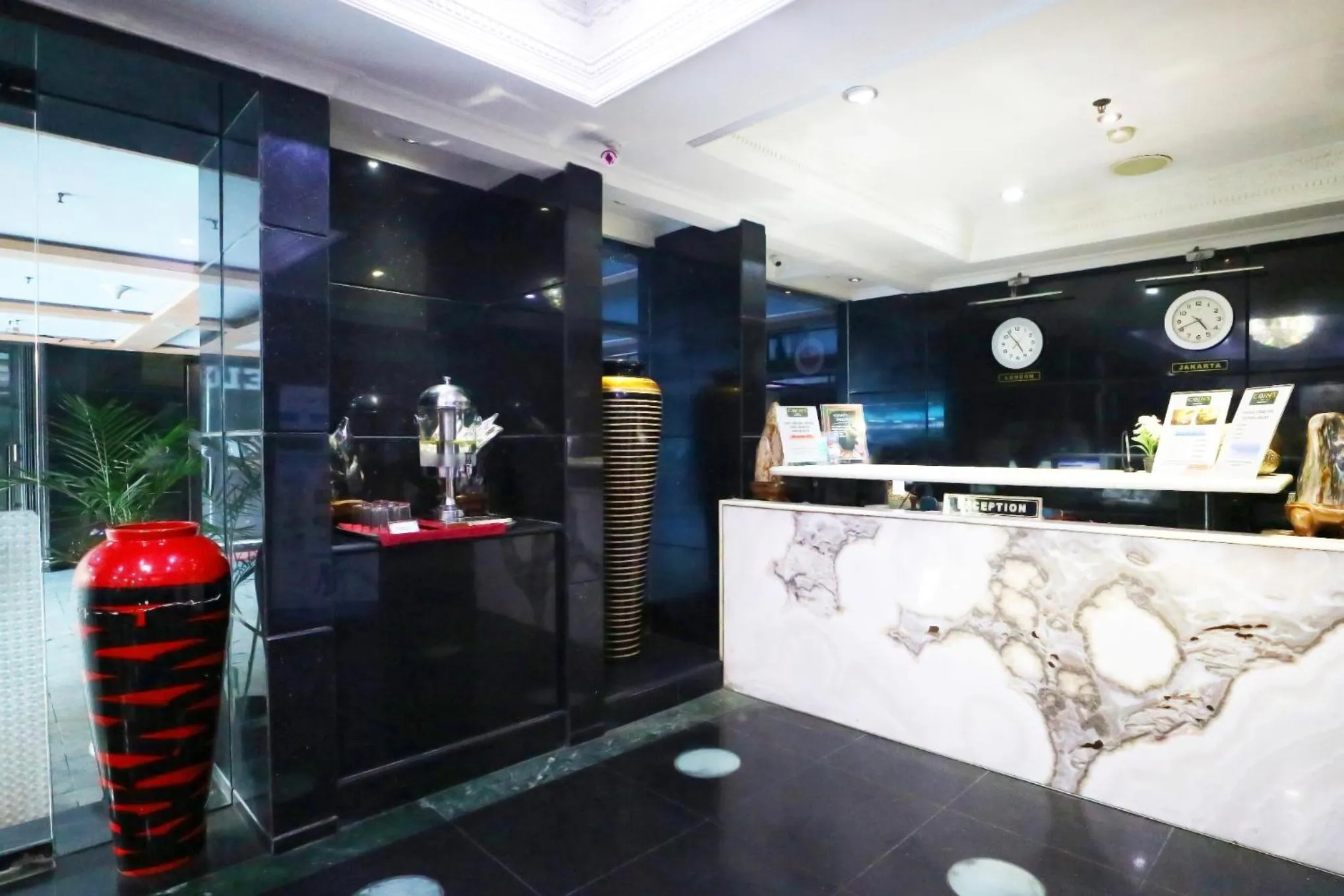 Lobby or reception in Coins Hotel Jakarta