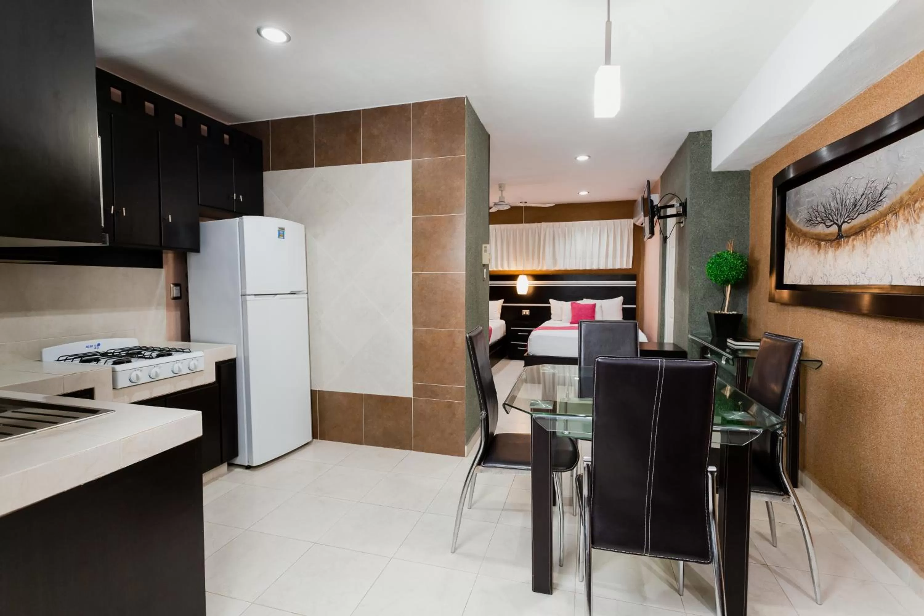 Hotel & Suites Country Valladolid