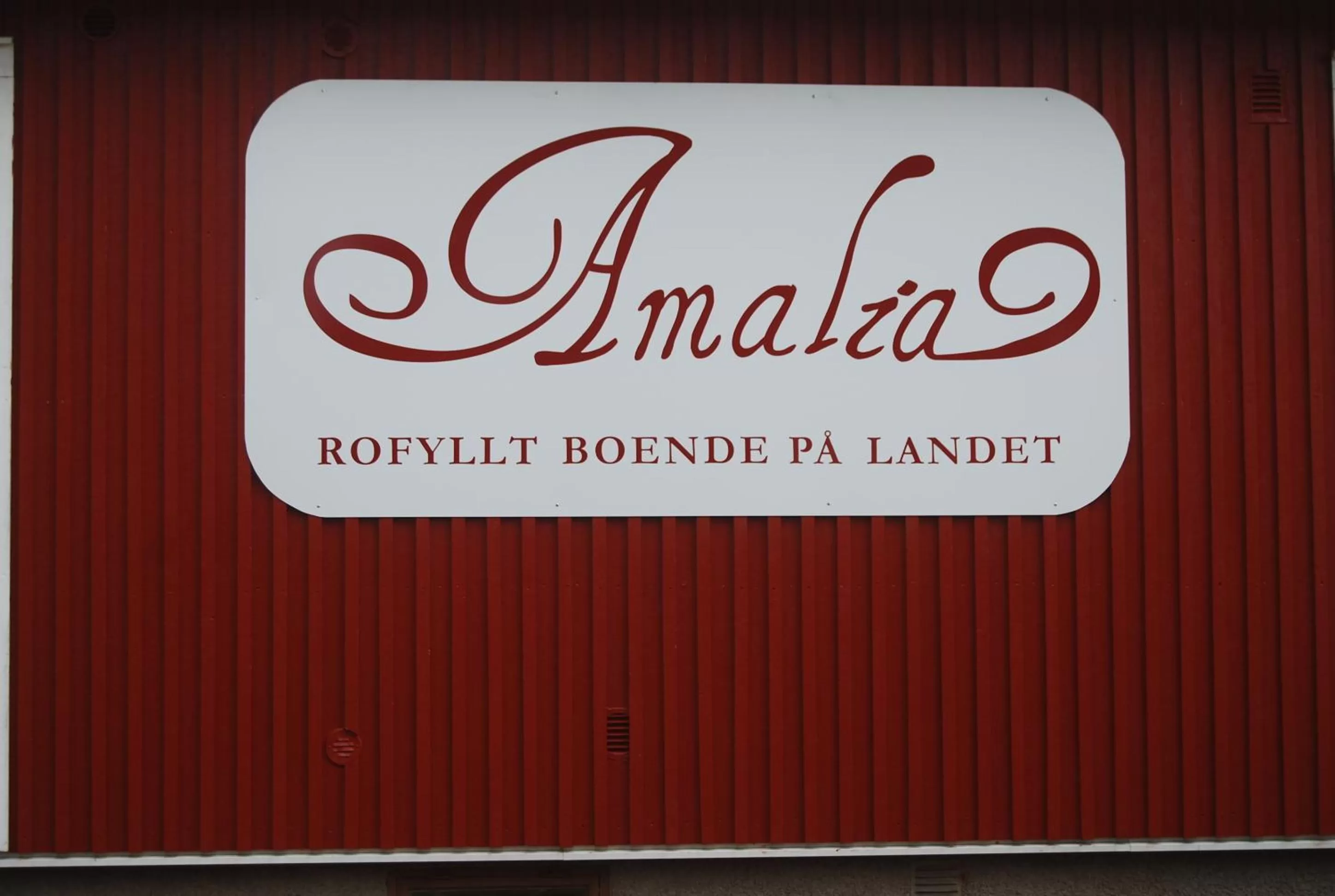Property logo or sign in Amalia