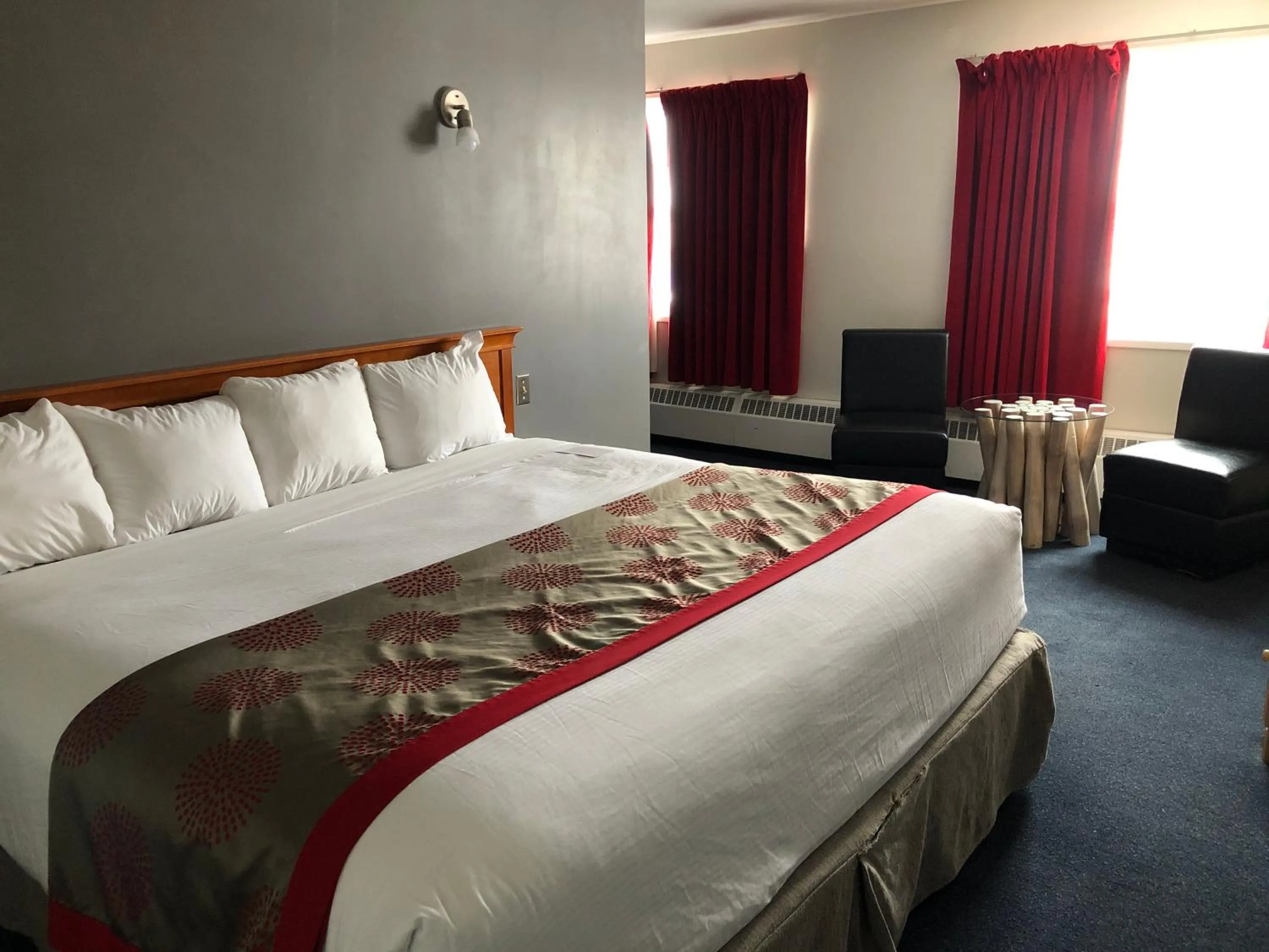 Bed in South Hill Lodge