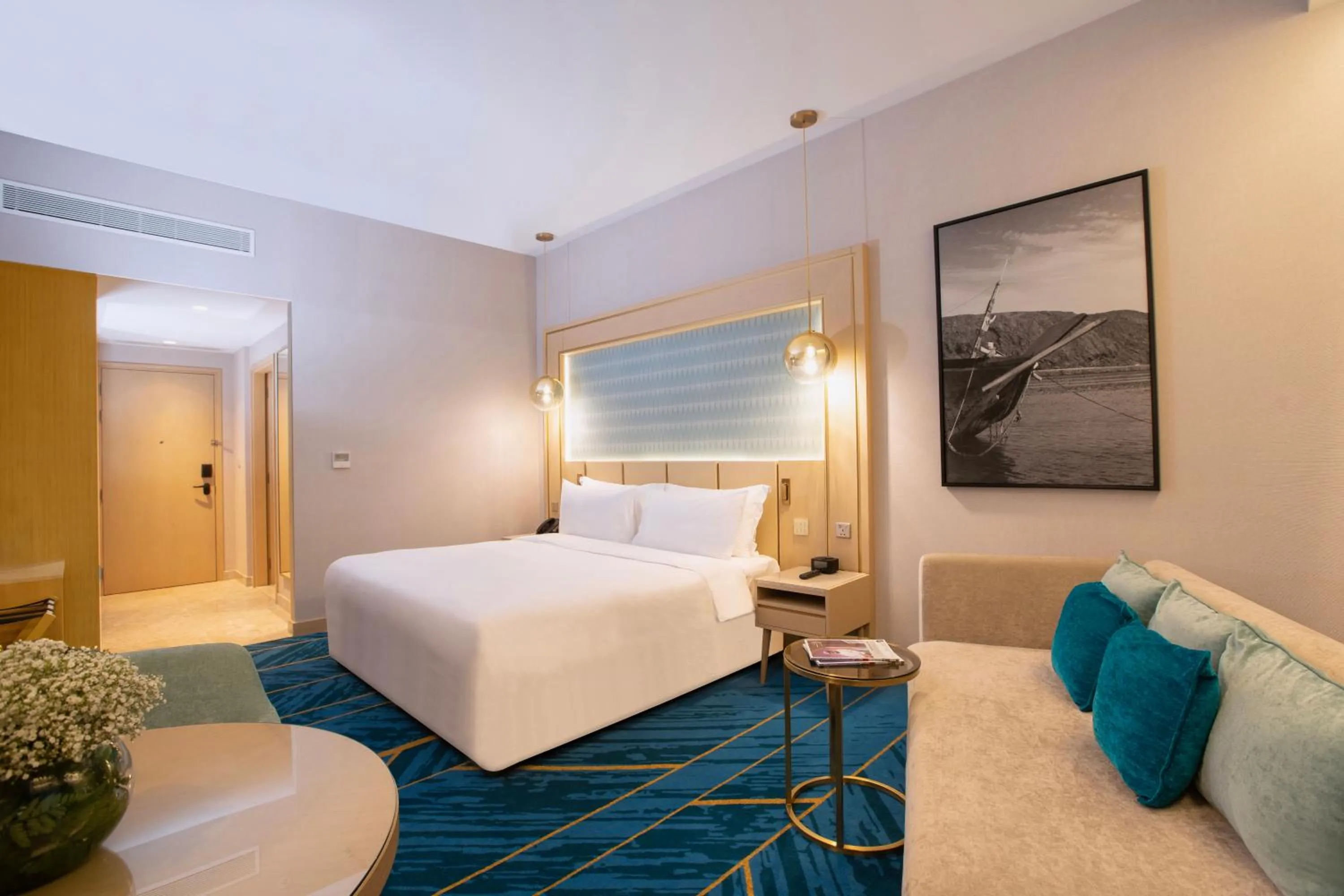 Bedroom, Bed in Maani Muscat Hotel & Apartments