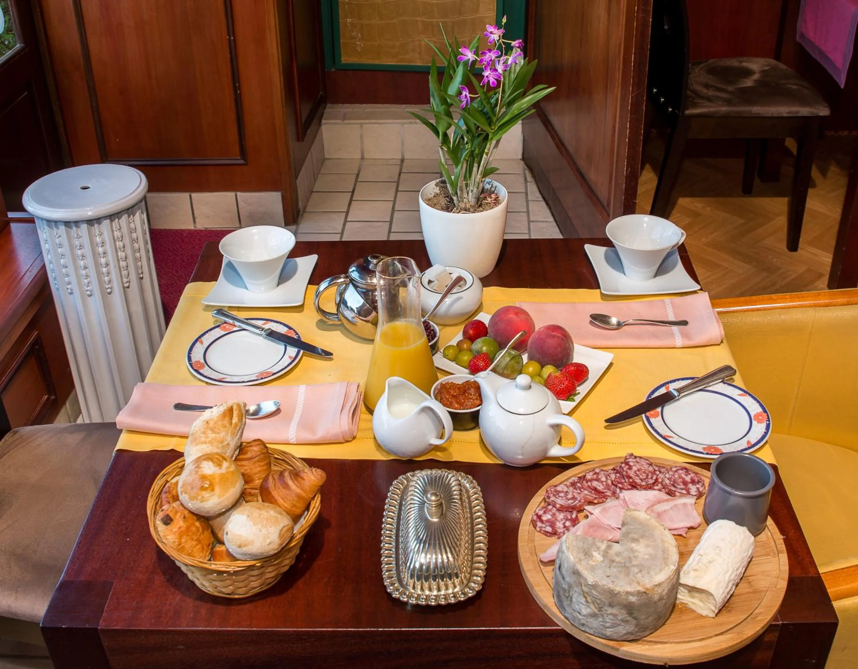 Le Clos Champel Hôtel Restaurant Logis