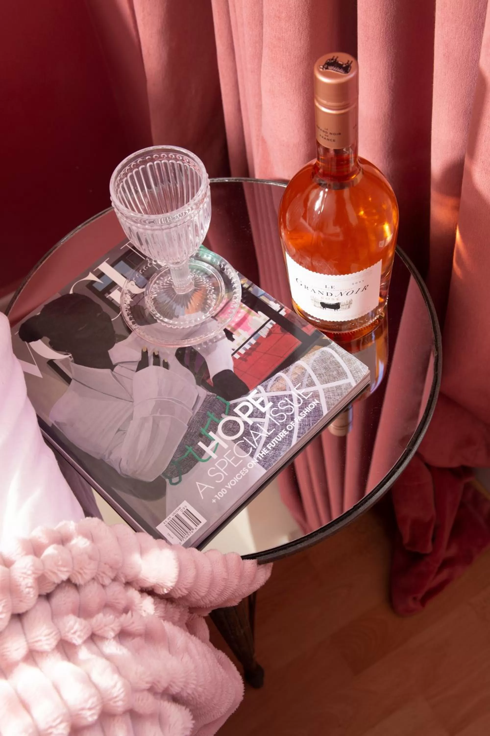 Alcoholic drinks in The Elliot - Adults only