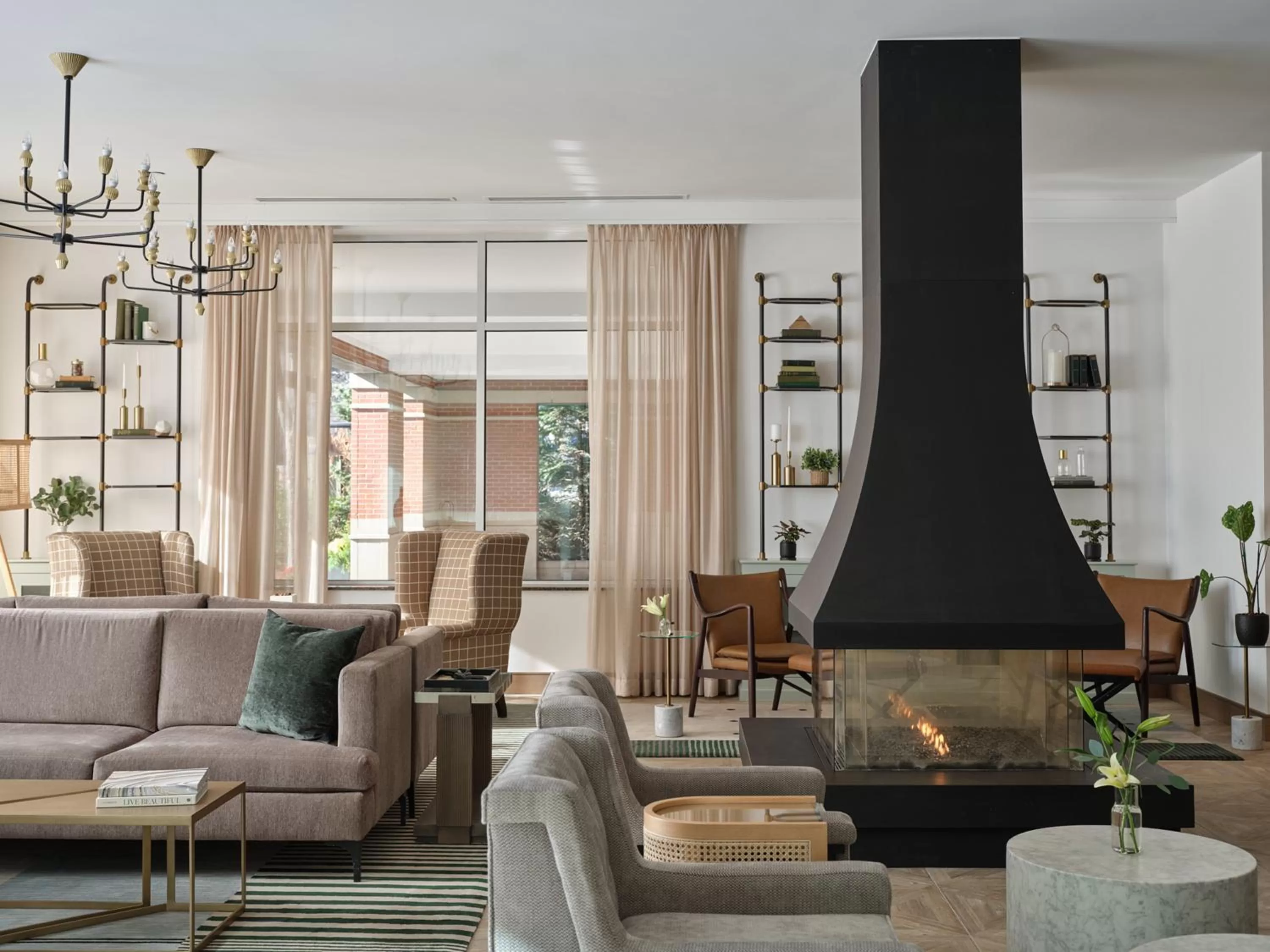 Seating area in Six South St. Hotel